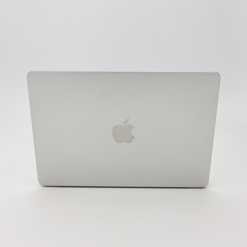 99新 Apple MacBook Air 22年 13寸 M2（8+8核） 8G RAM 256G SSD 銀色