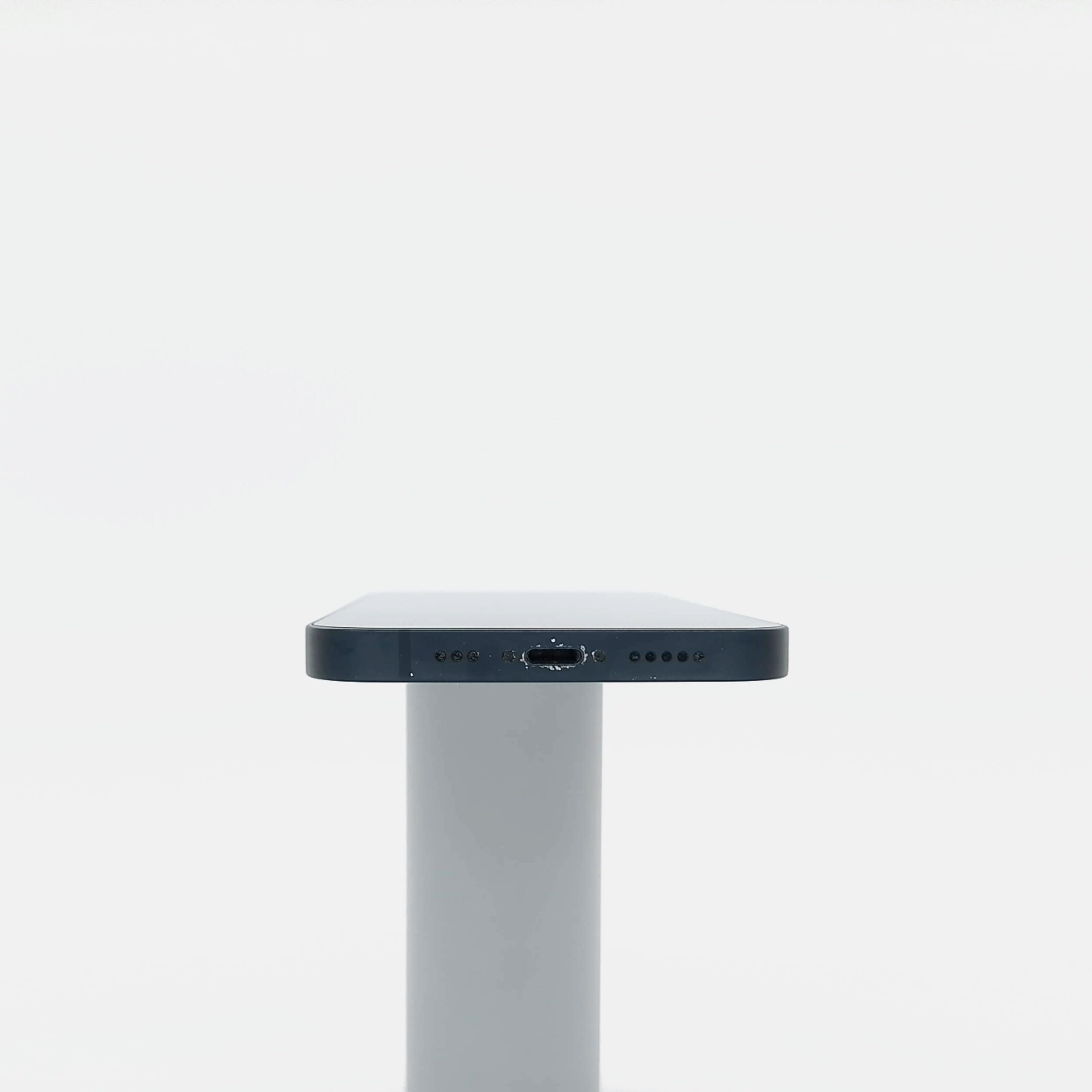 95新 Apple iPhone 13 256G 午夜色 中國大陸版