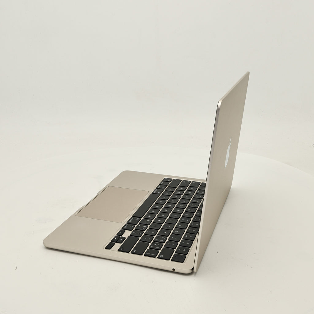 95新 Apple MacBook Air 22年 13寸 M2（8+10核） 8G RAM 512G SSD 星光色