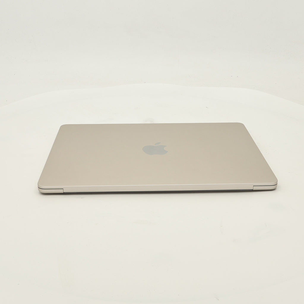 95新 Apple MacBook Air 22年 13寸 M2（8+10核） 8G RAM 512G SSD 星光色