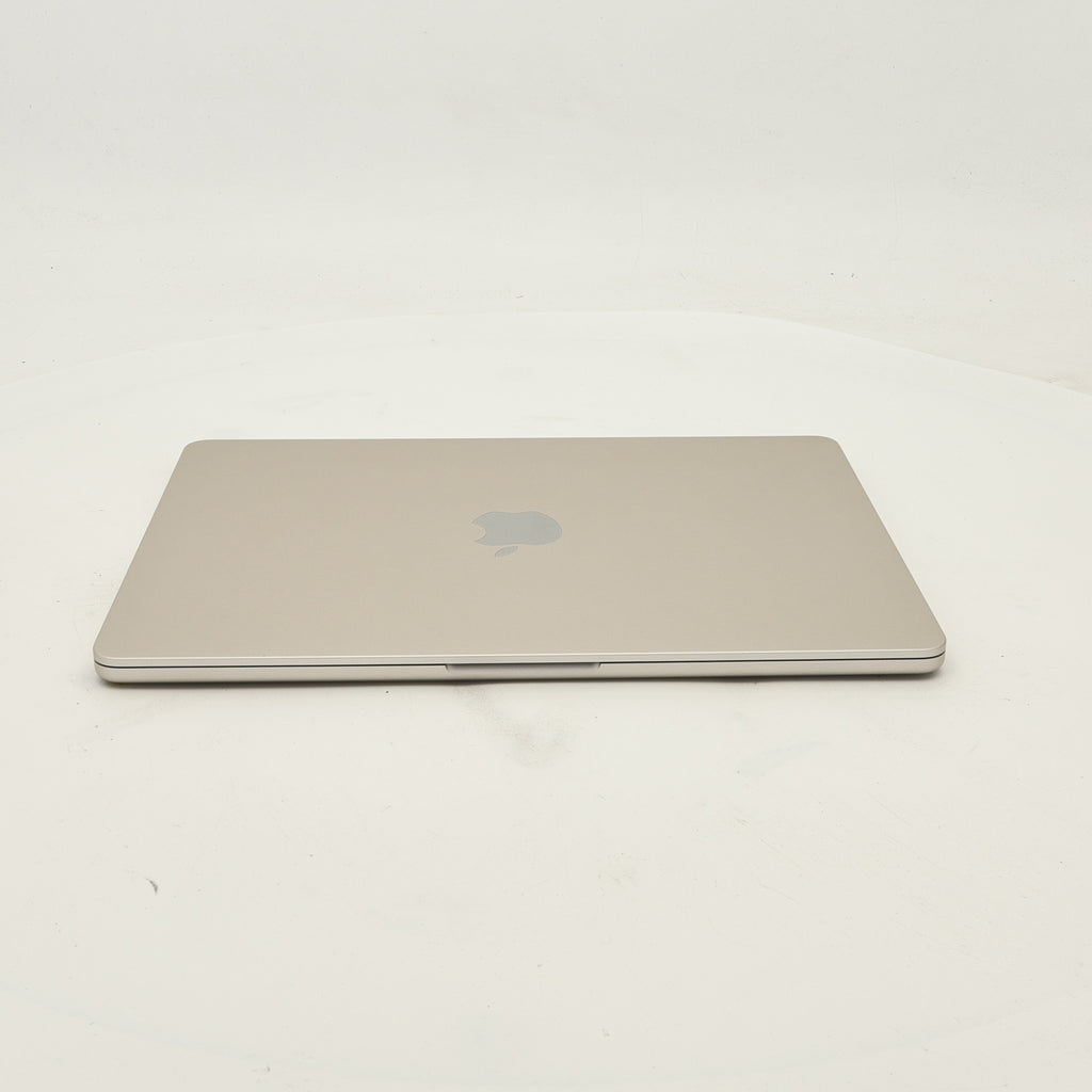 95新 Apple MacBook Air 22年 13寸 M2（8+10核） 8G RAM 512G SSD 星光色