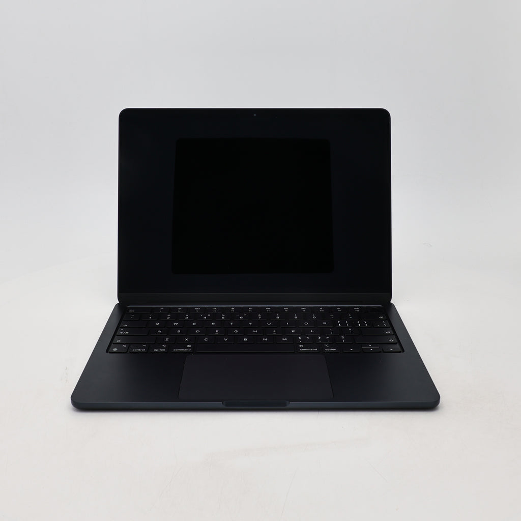 95新 Apple MacBook Air 22年 13寸 M2（8+8核） 8G RAM 256G SSD 午夜色