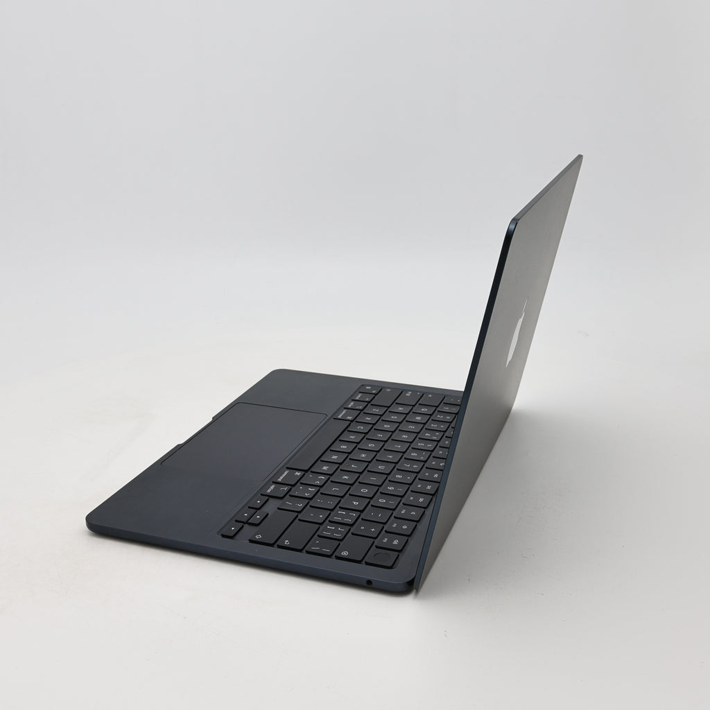 95新 Apple MacBook Air 22年 13寸 M2（8+8核） 8G RAM 256G SSD 午夜色