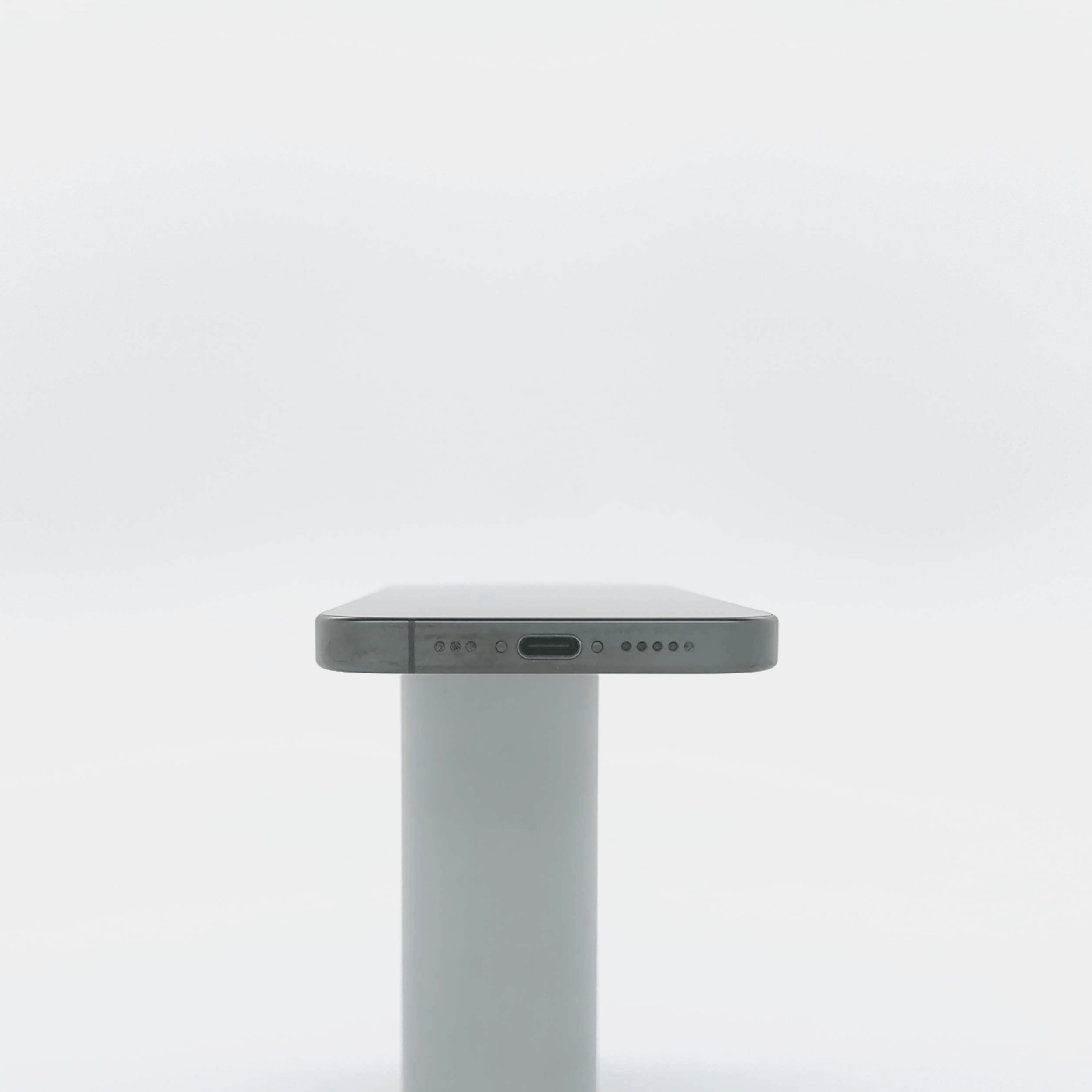 95新 Apple iPhone 15 Pro 128G 黑色鈦金屬 中國大陸版