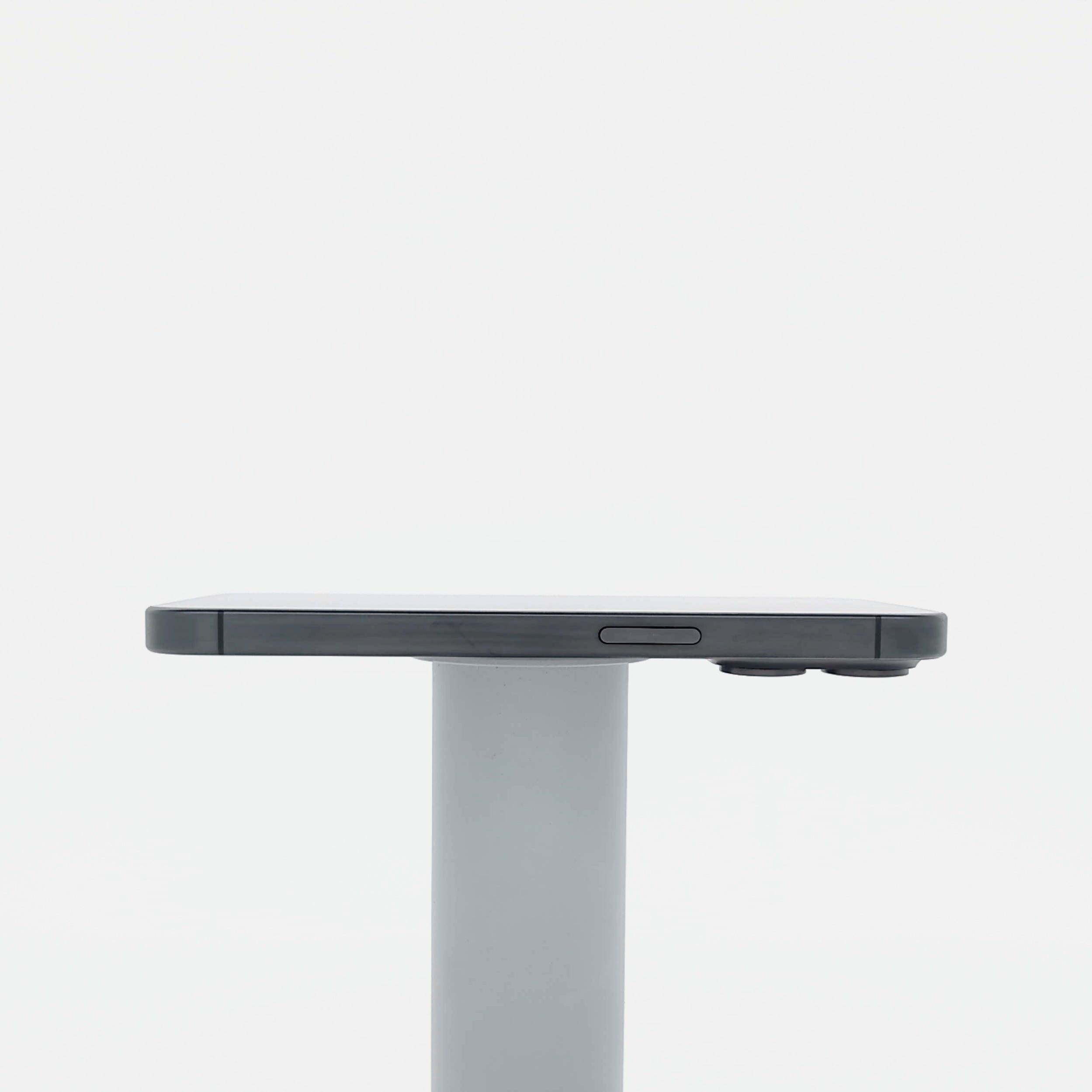 95新 Apple iPhone 15 Pro 1T 黑色鈦金屬 中國大陸版