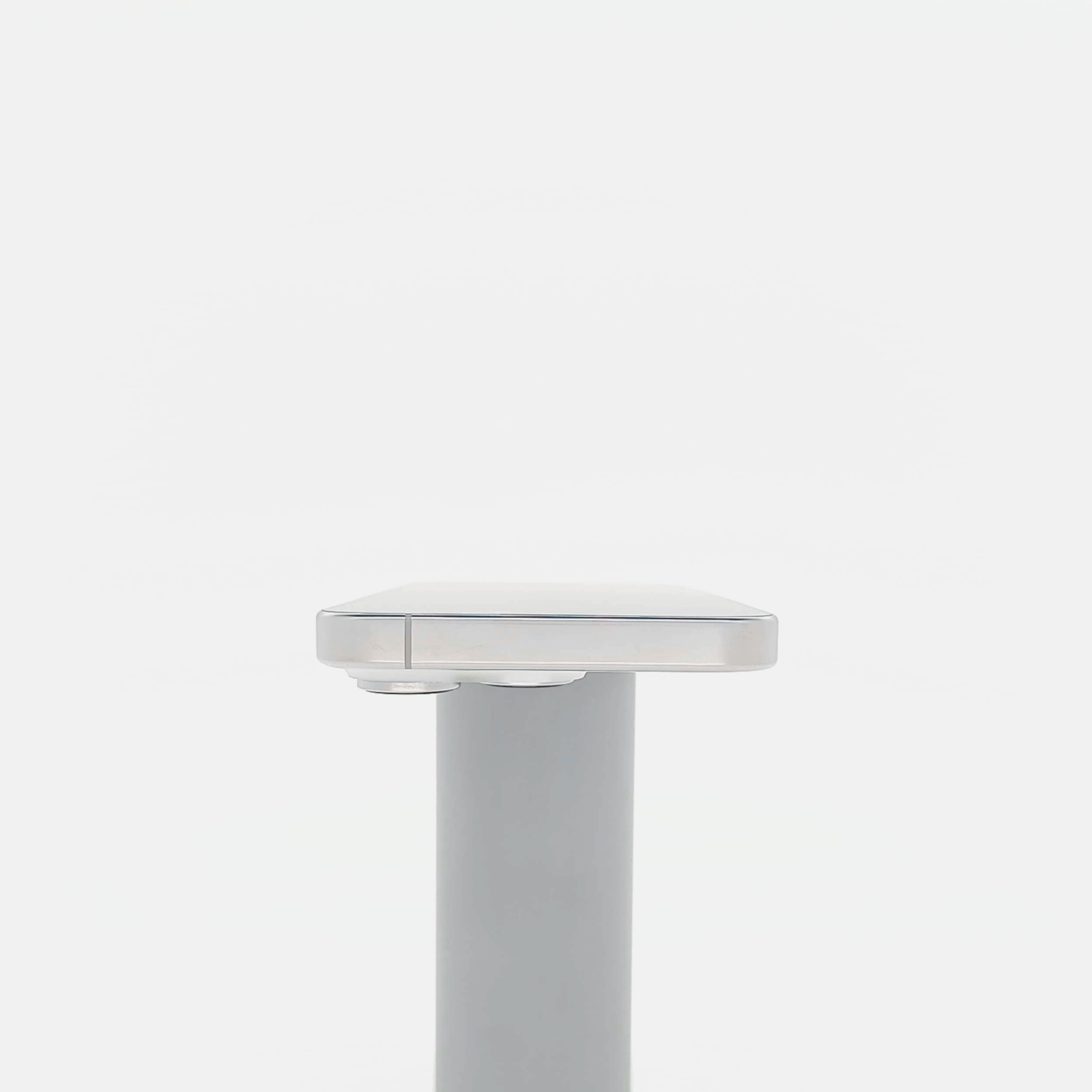 99新 Apple iPhone 16 Pro 128G 白色鈦金屬 中國大陸版