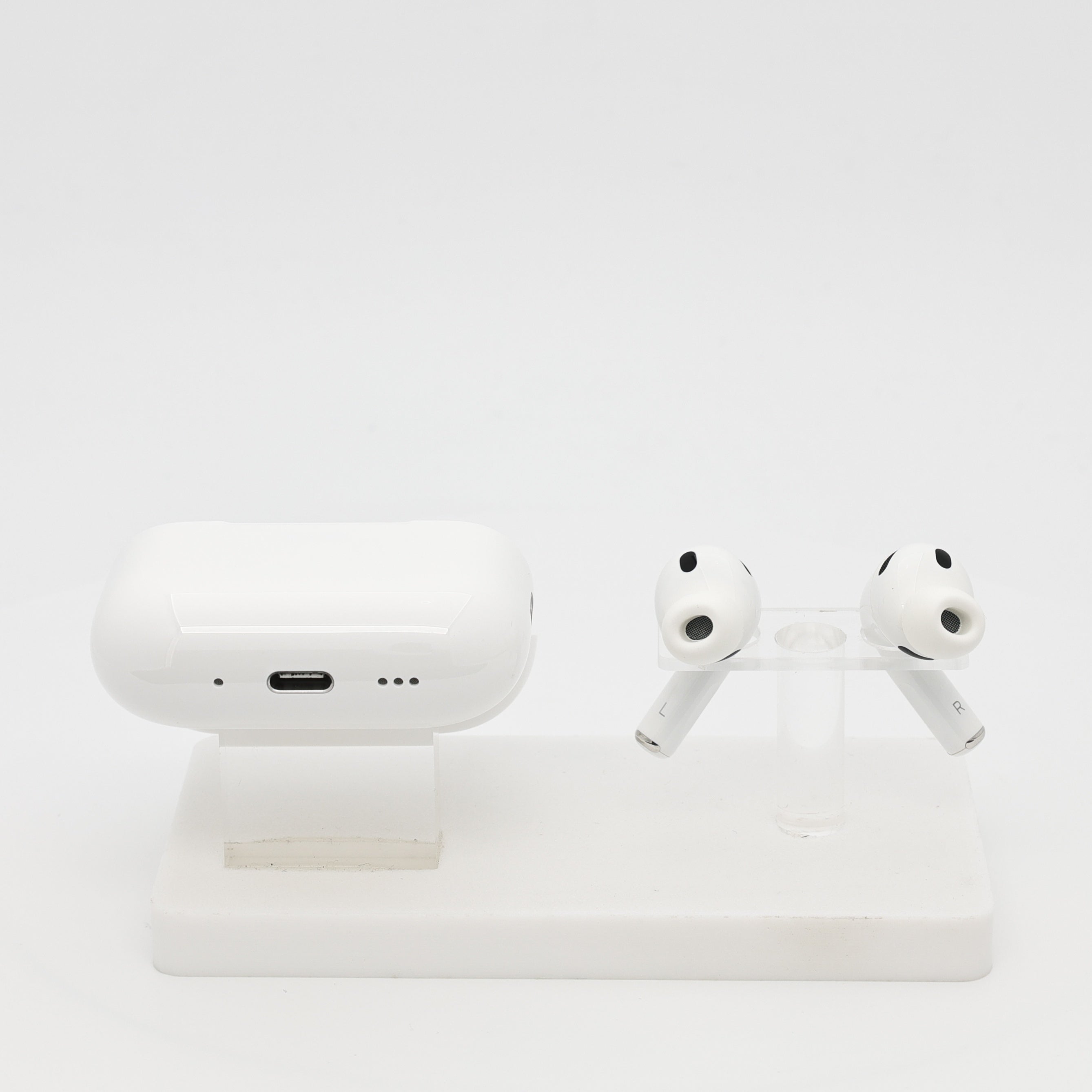 99新 Apple AirPods Pro 3 白色
