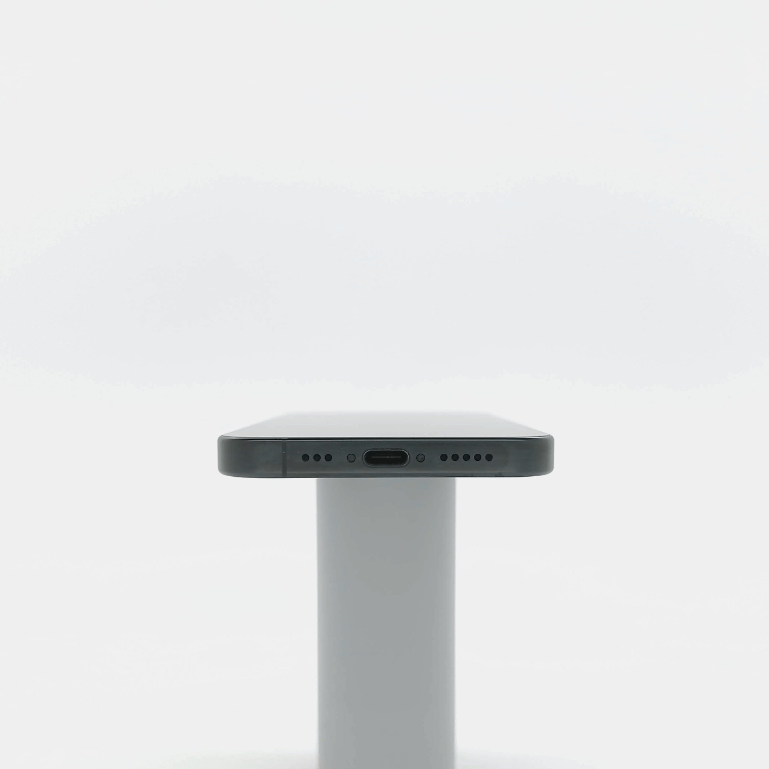 95新 Apple iPhone 16 Pro 128G 黑色鈦金屬 中國大陸版