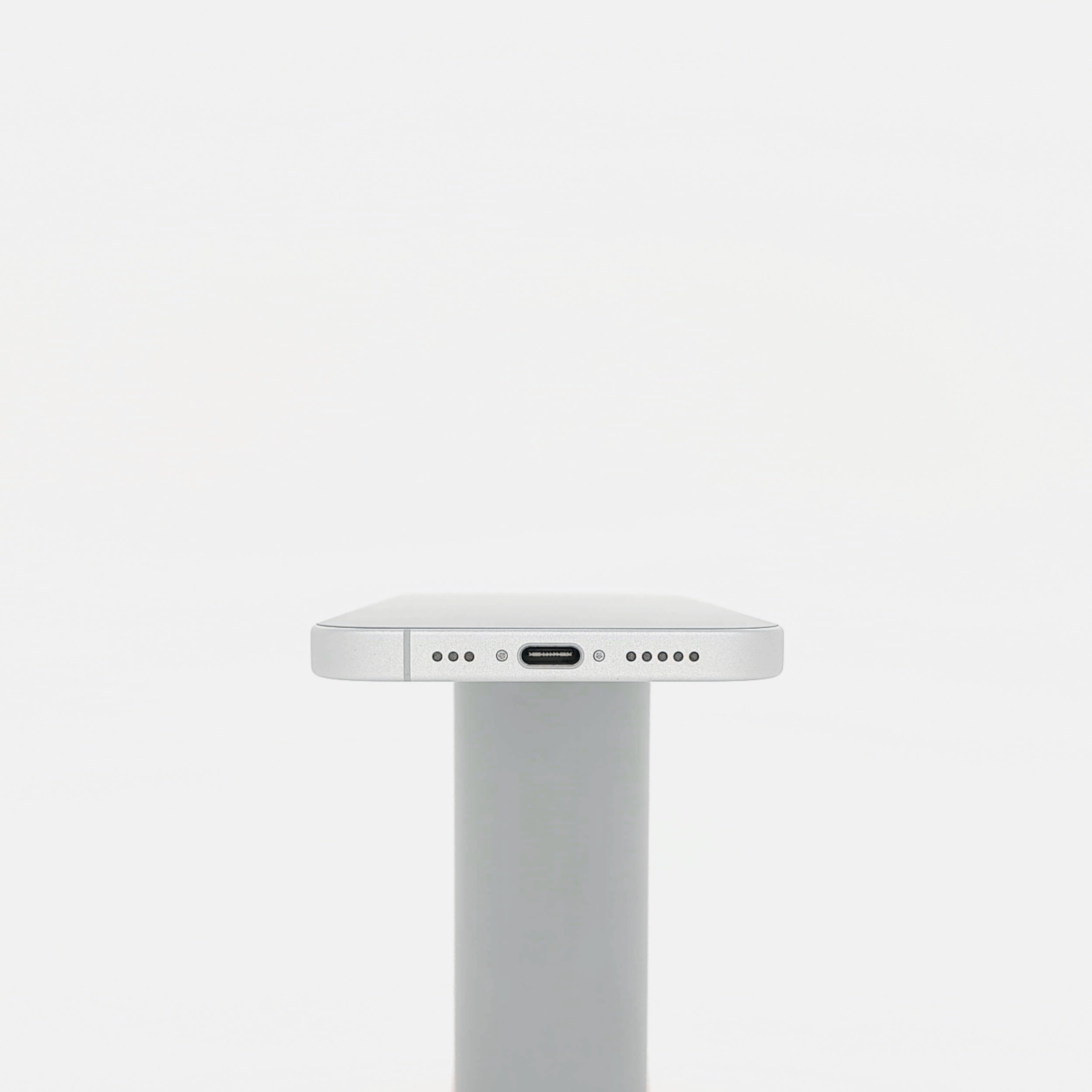 95新 Apple iPhone 16 128G 白色 中國大陸版