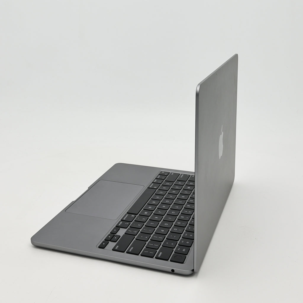 95新 Apple MacBook Air 24年 13寸 M3（8+8核） 8G RAM 256G SSD 深空灰色