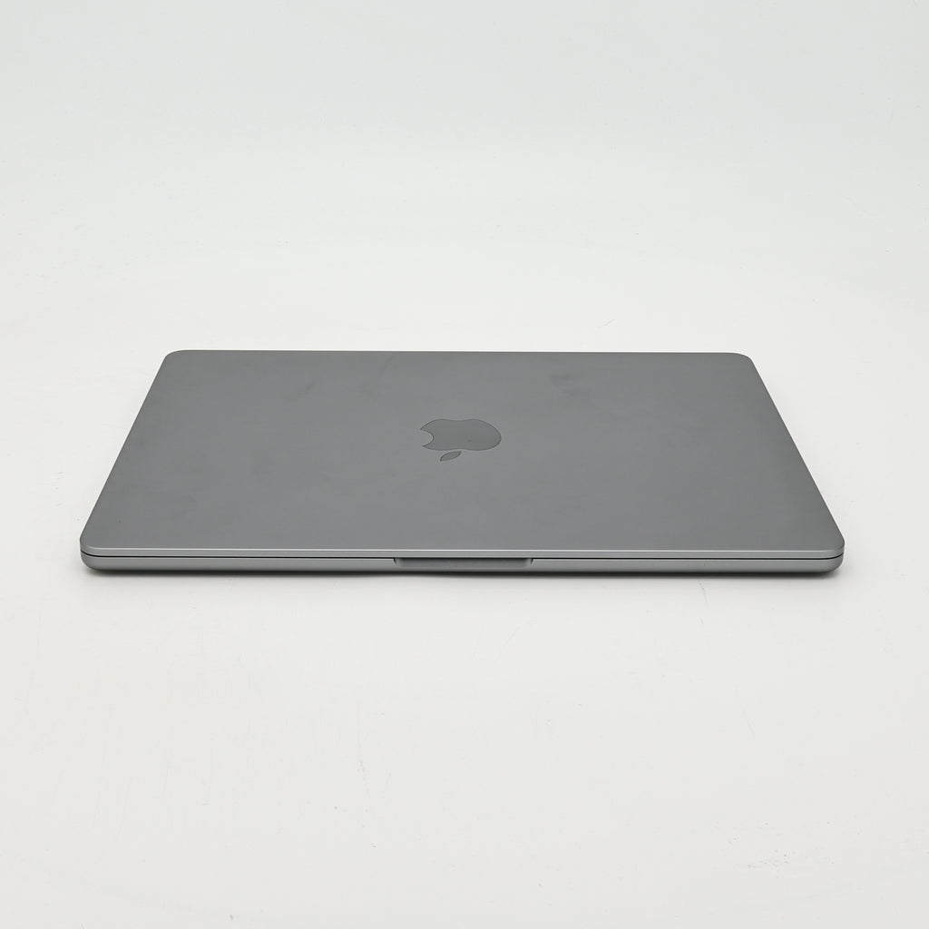 95新 Apple MacBook Air 24年 13寸 M3（8+8核） 8G RAM 256G SSD 深空灰色