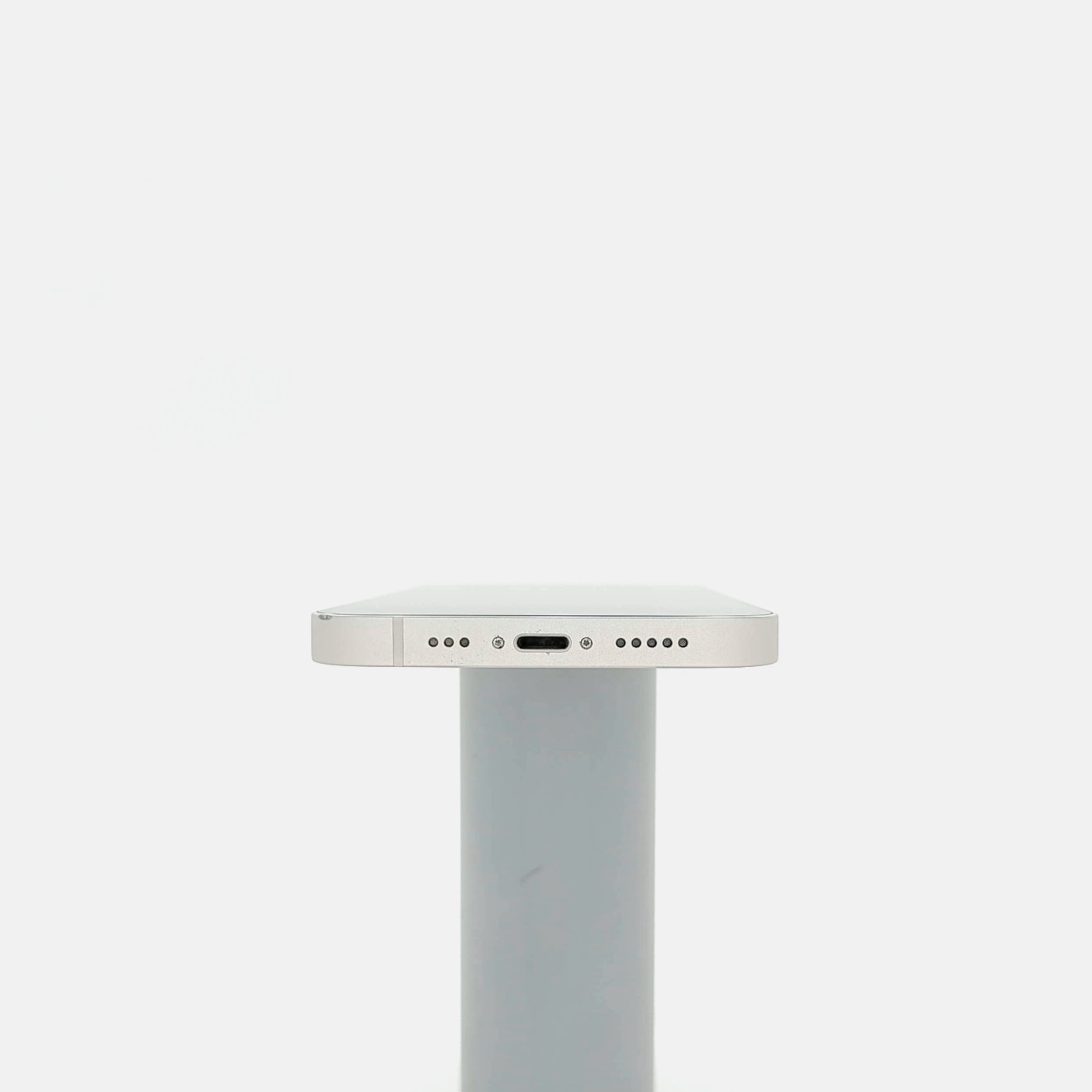 95新 Apple iPhone 13 128G 星光色 中國大陸版