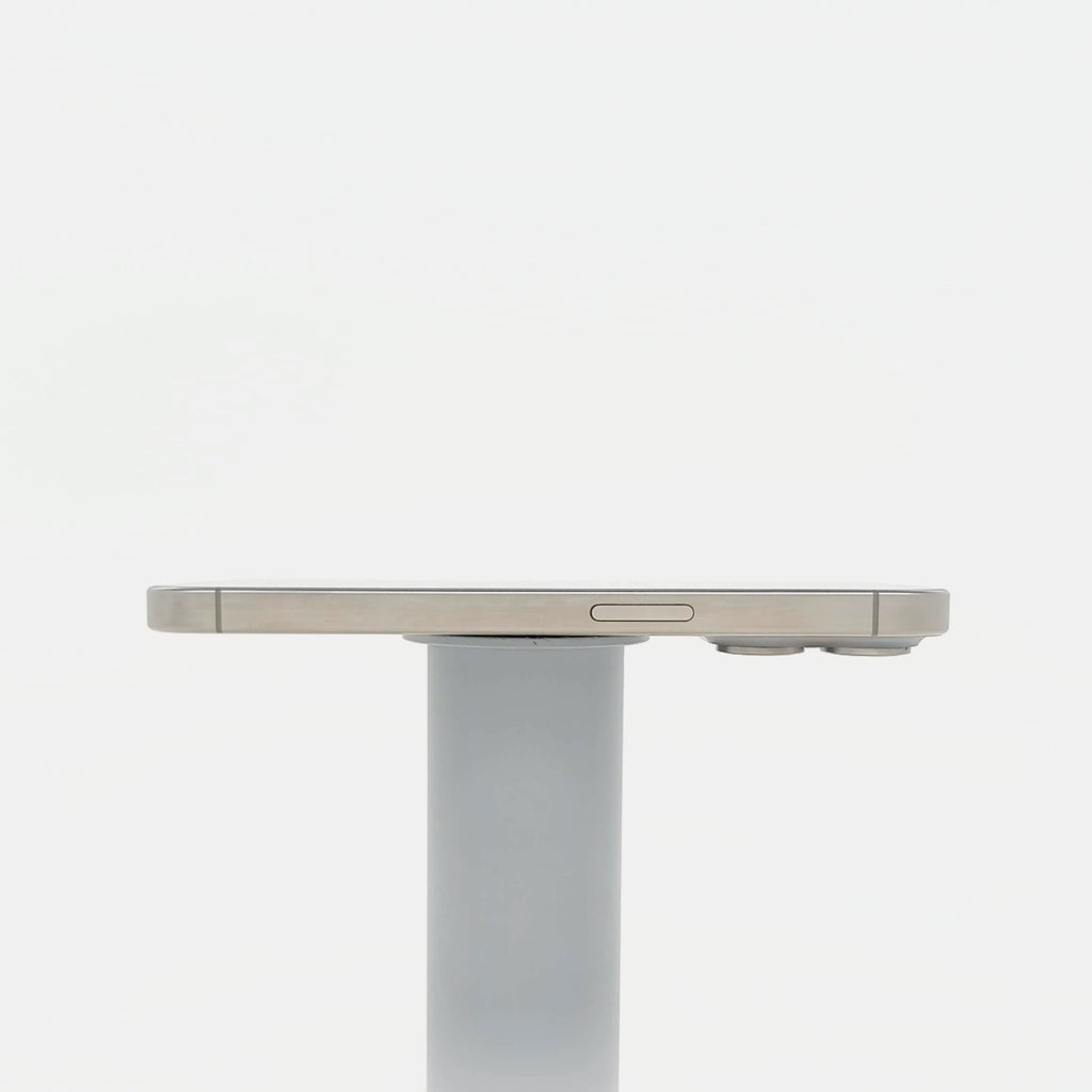 95新 Apple iPhone 15 Pro 128G 原色鈦金屬 中國大陸版