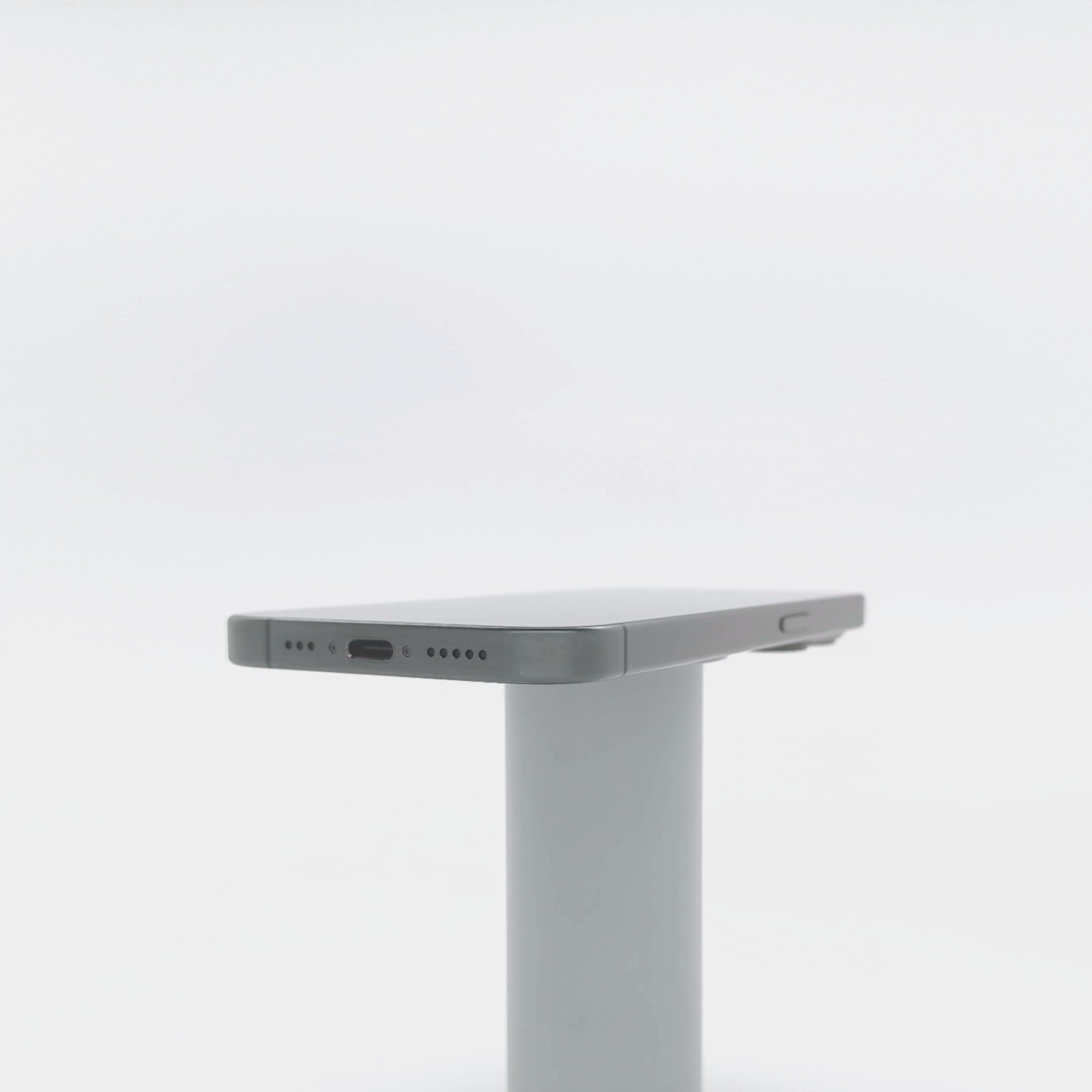 95新 Apple iPhone 15 Pro 128G 黑色鈦金屬 中國大陸版