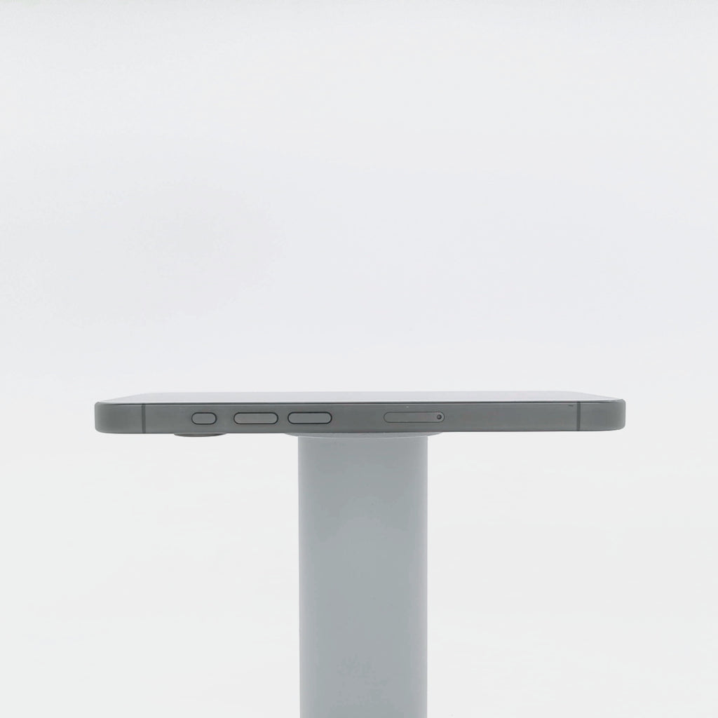 95新 Apple iPhone 15 Pro 128G 黑色鈦金屬 中國大陸版
