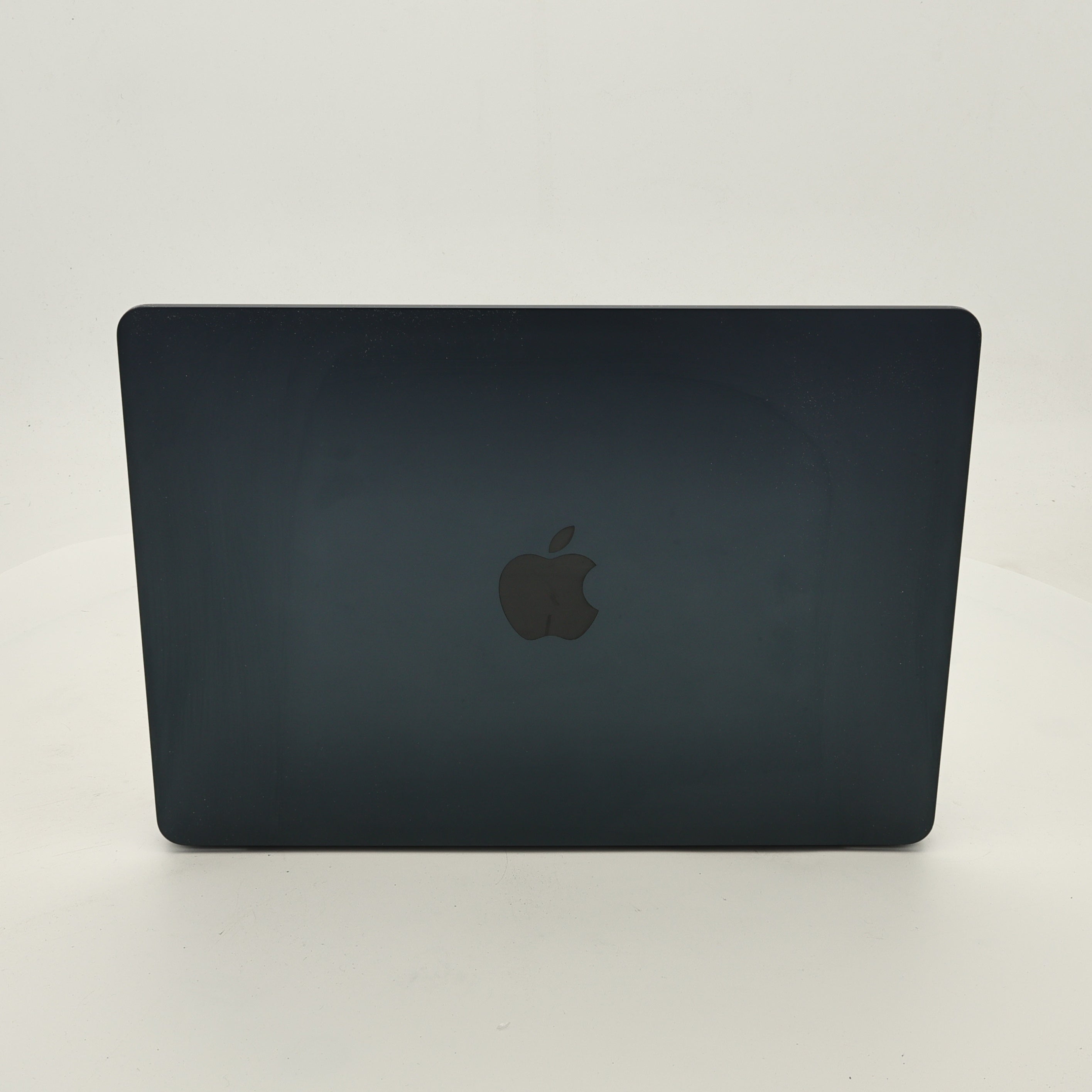 95新 Apple MacBook Air 22年 13寸 M2（8+8核） 16G RAM 256G SSD 午夜色