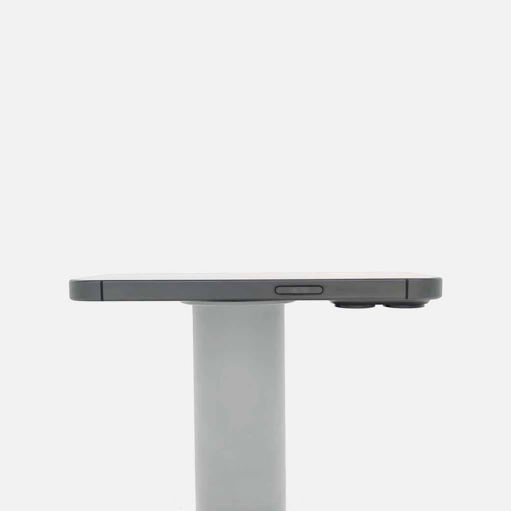 95新 Apple iPhone 15 Pro 128G 黑色鈦金屬 中國大陸版