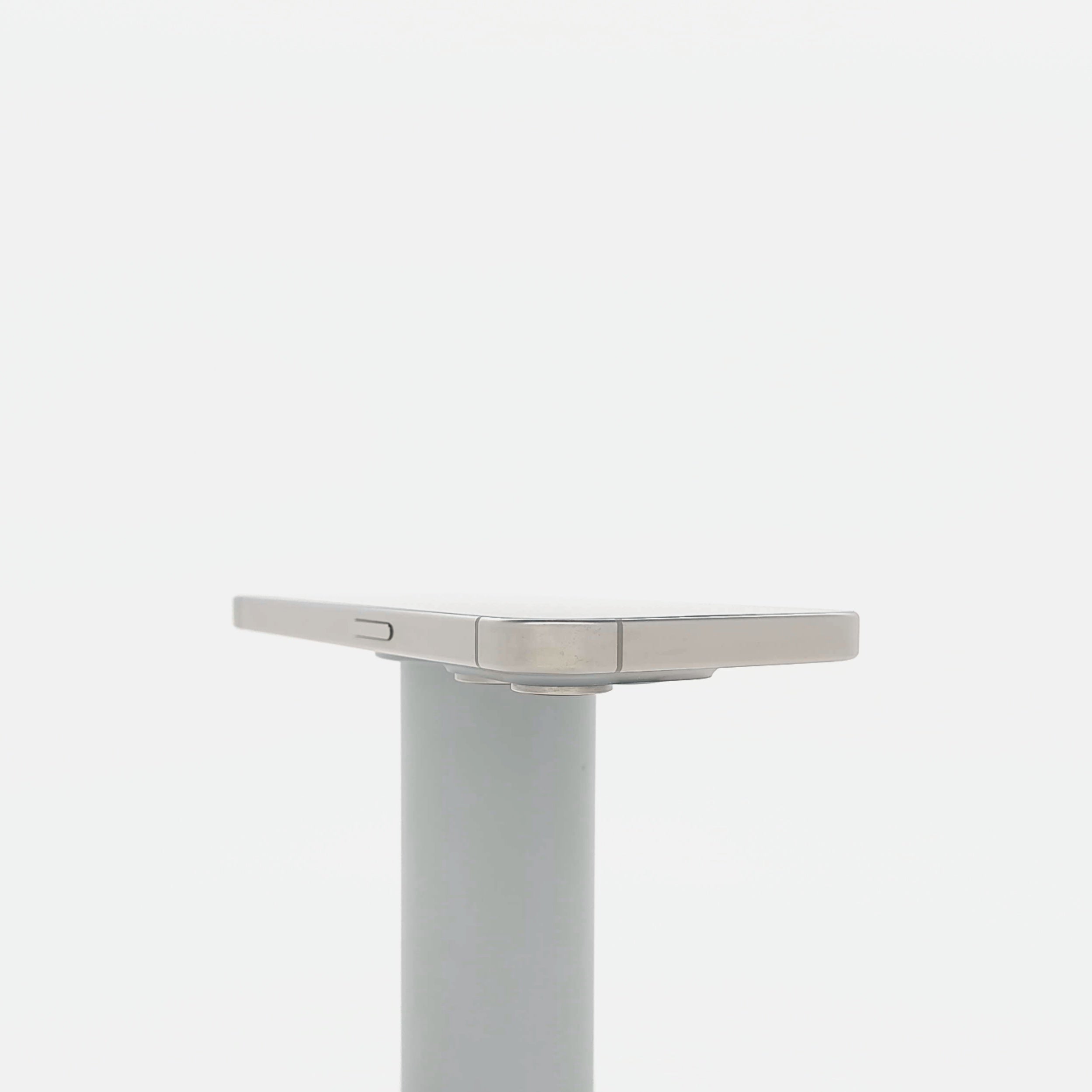 95新 Apple iPhone 15 Pro 128G 原色鈦金屬 中國大陸版