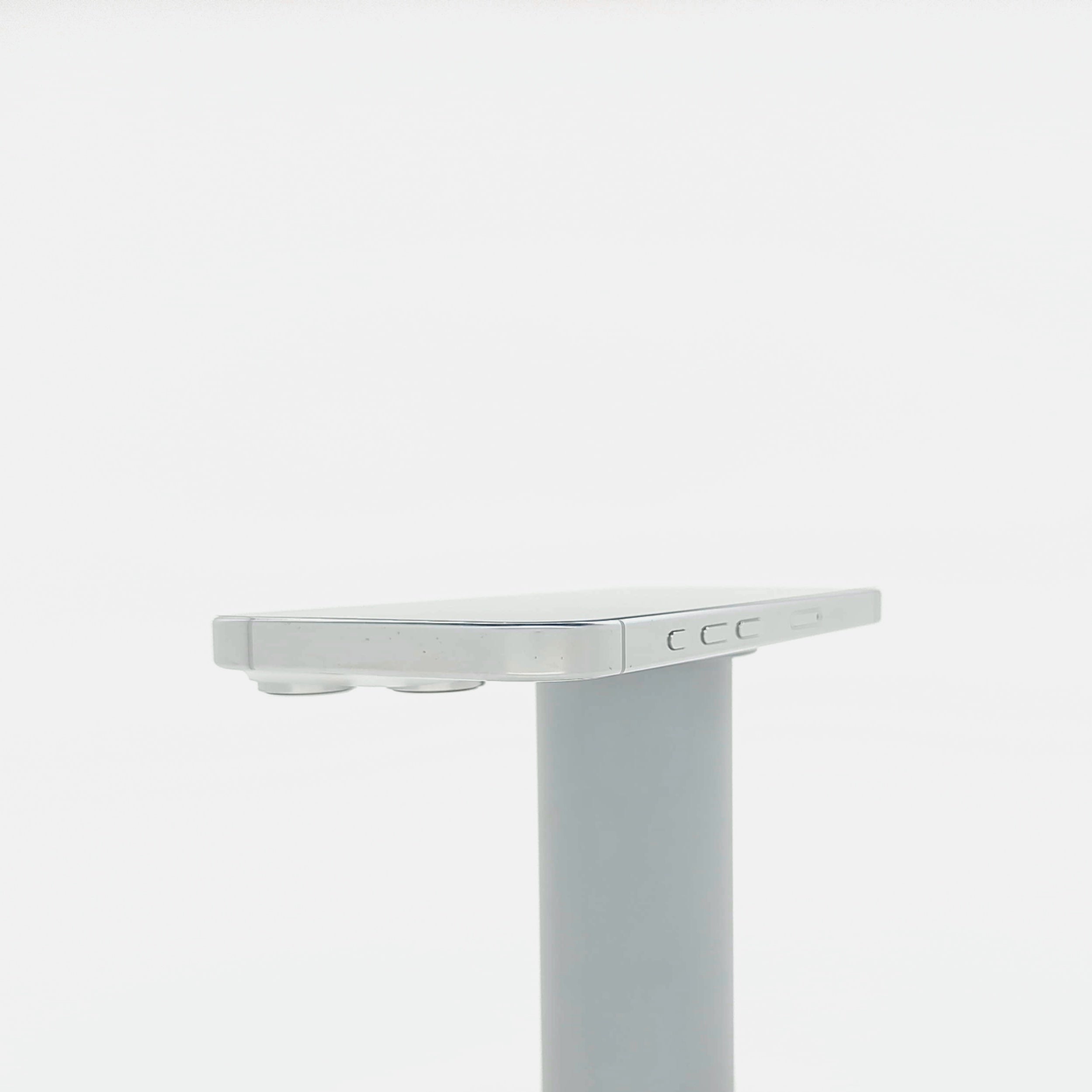 95新 Apple iPhone 16 Pro 128G 白色鈦金屬 中國大陸版
