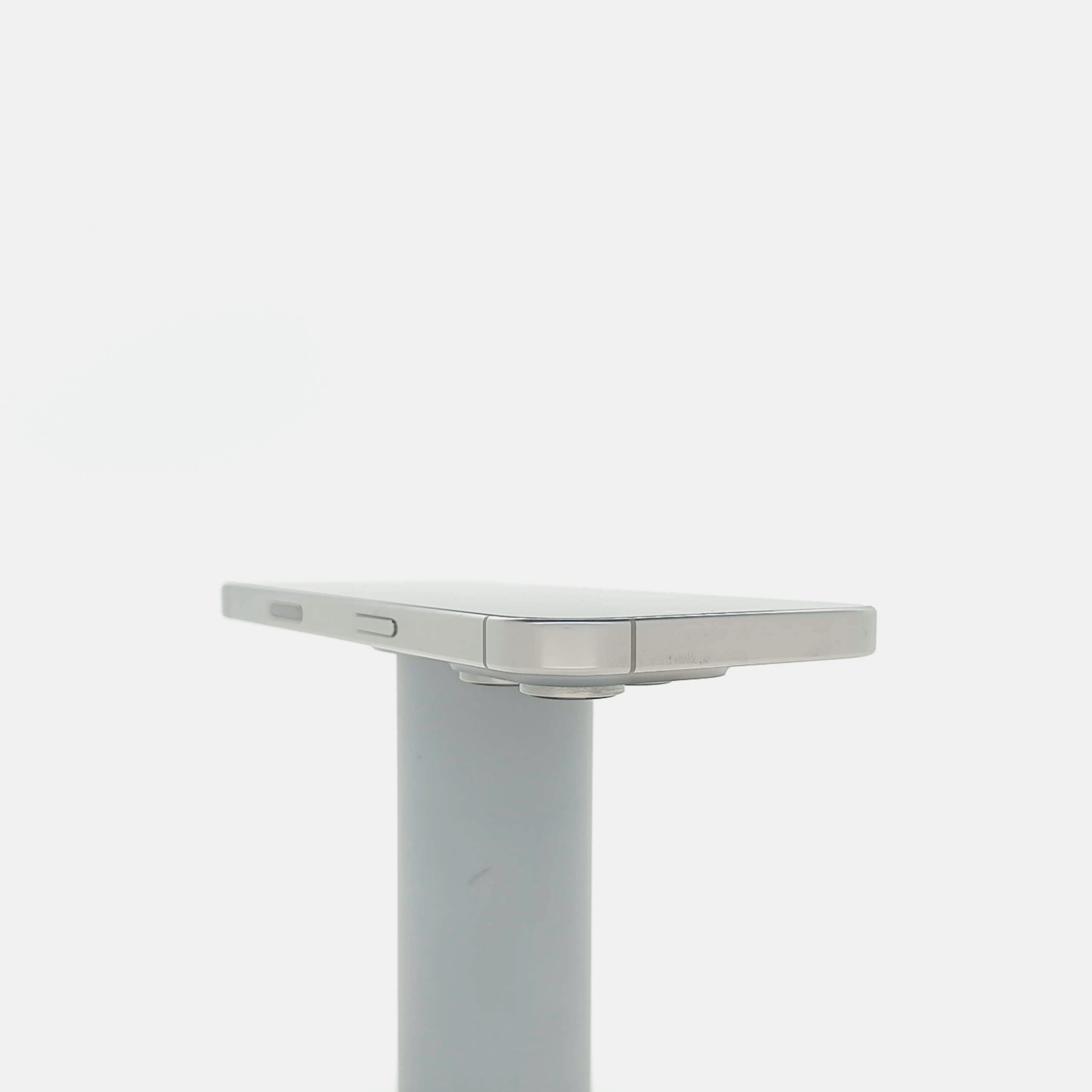 95新 Apple iPhone 16 Pro 128G 原色鈦金屬 中國大陸版