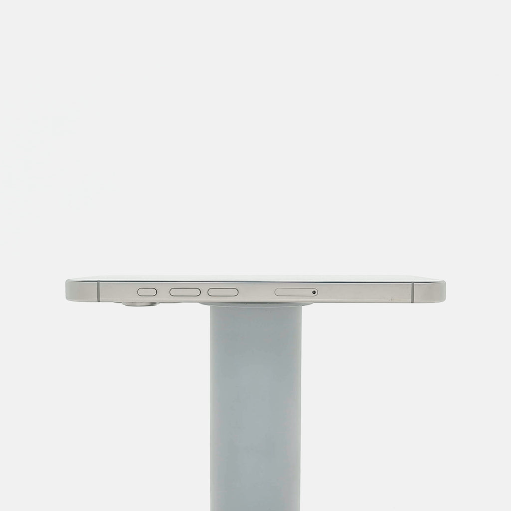 95新 Apple iPhone 16 Pro 128G 原色鈦金屬 中國大陸版