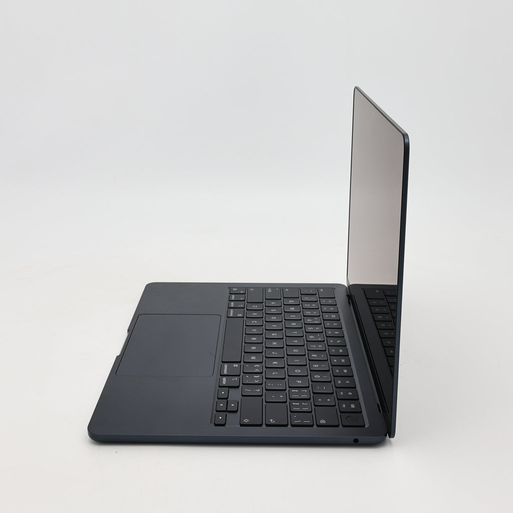 95新 Apple MacBook Air 24年 13寸 M3（8+8核） 8G RAM 256G SSD 午夜色