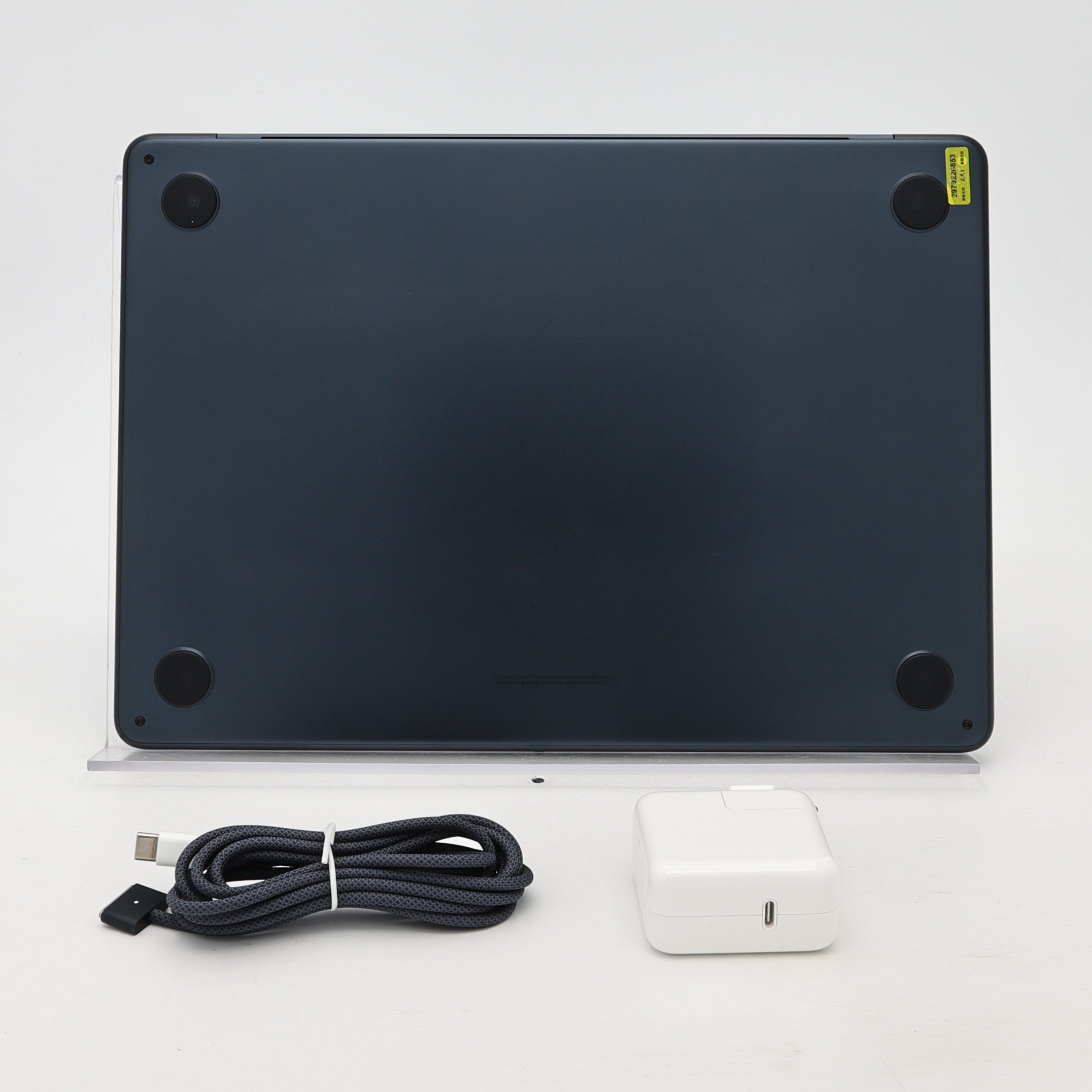95新 Apple MacBook Air 24年 13寸 M3（8+8核） 8G RAM 256G SSD 午夜色