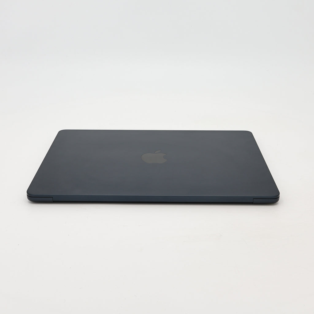 95新 Apple MacBook Air 24年 13寸 M3（8+8核） 8G RAM 256G SSD 午夜色