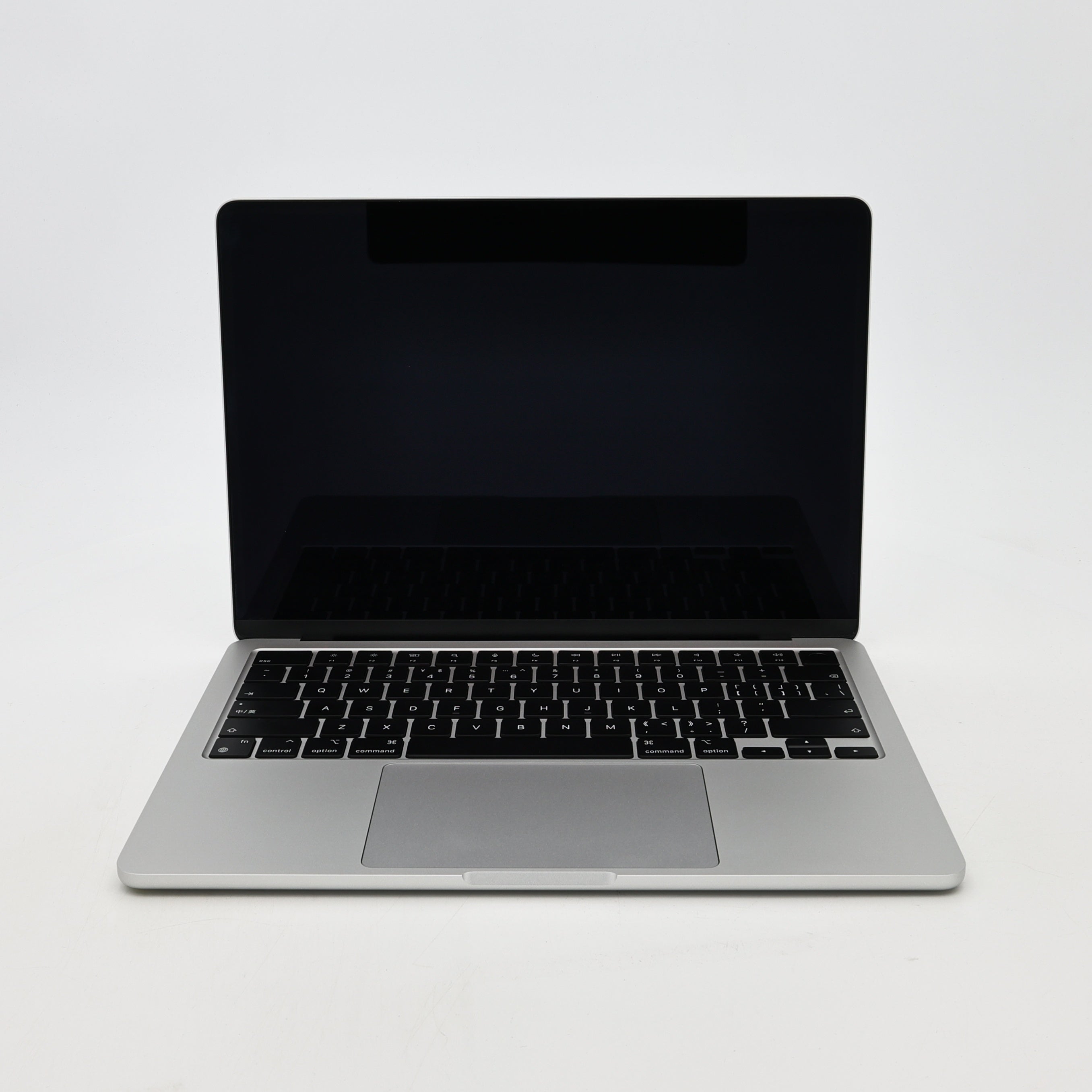 95新 Apple MacBook Air 22年 13寸 M2（8+8核） 8G RAM 256G SSD 銀色