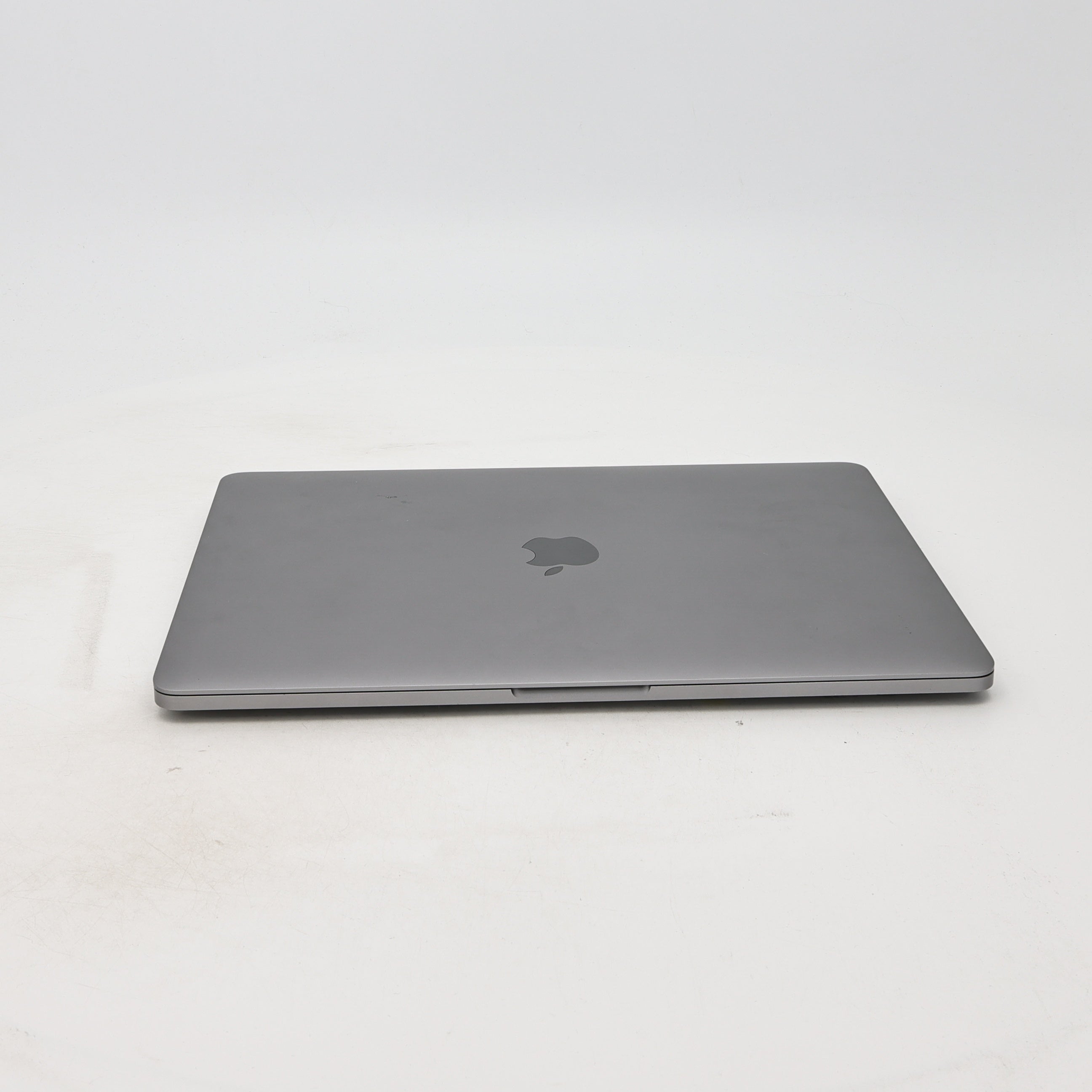 95新 Apple MacBook Pro 22年 13寸 M2（8+10核） 8G RAM 512G SSD 深空灰色