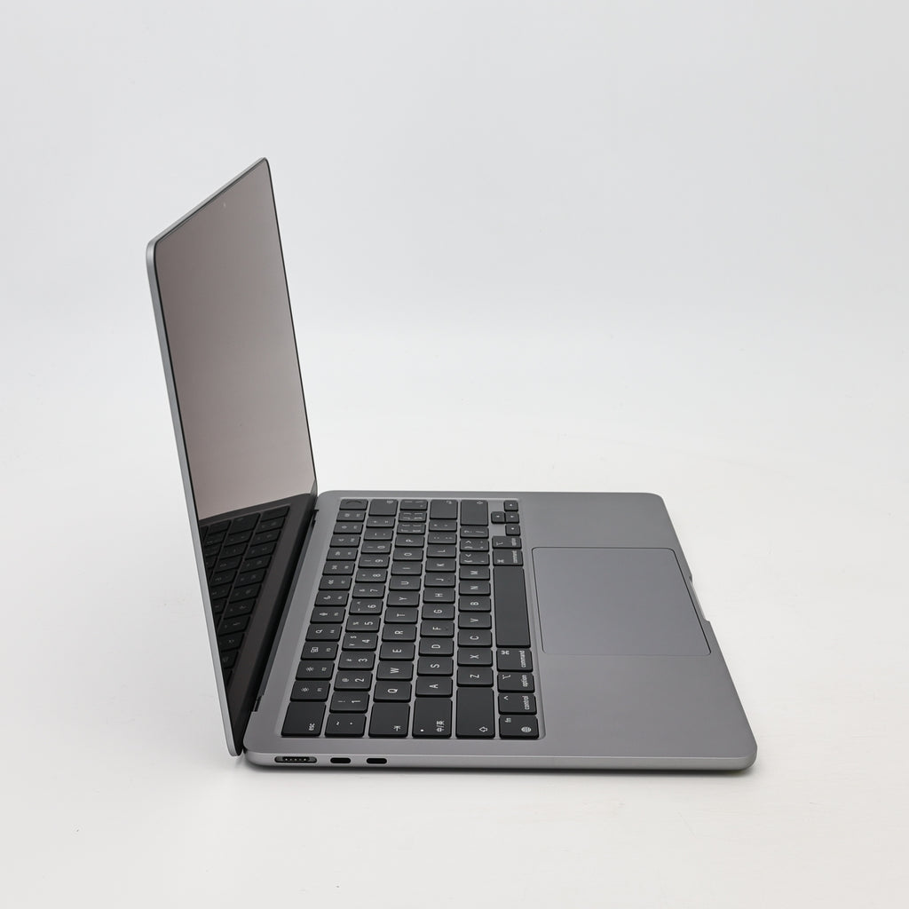 95新 Apple MacBook Air 22年 13寸 M2（8+8核） 8G RAM 256G SSD 深空灰色