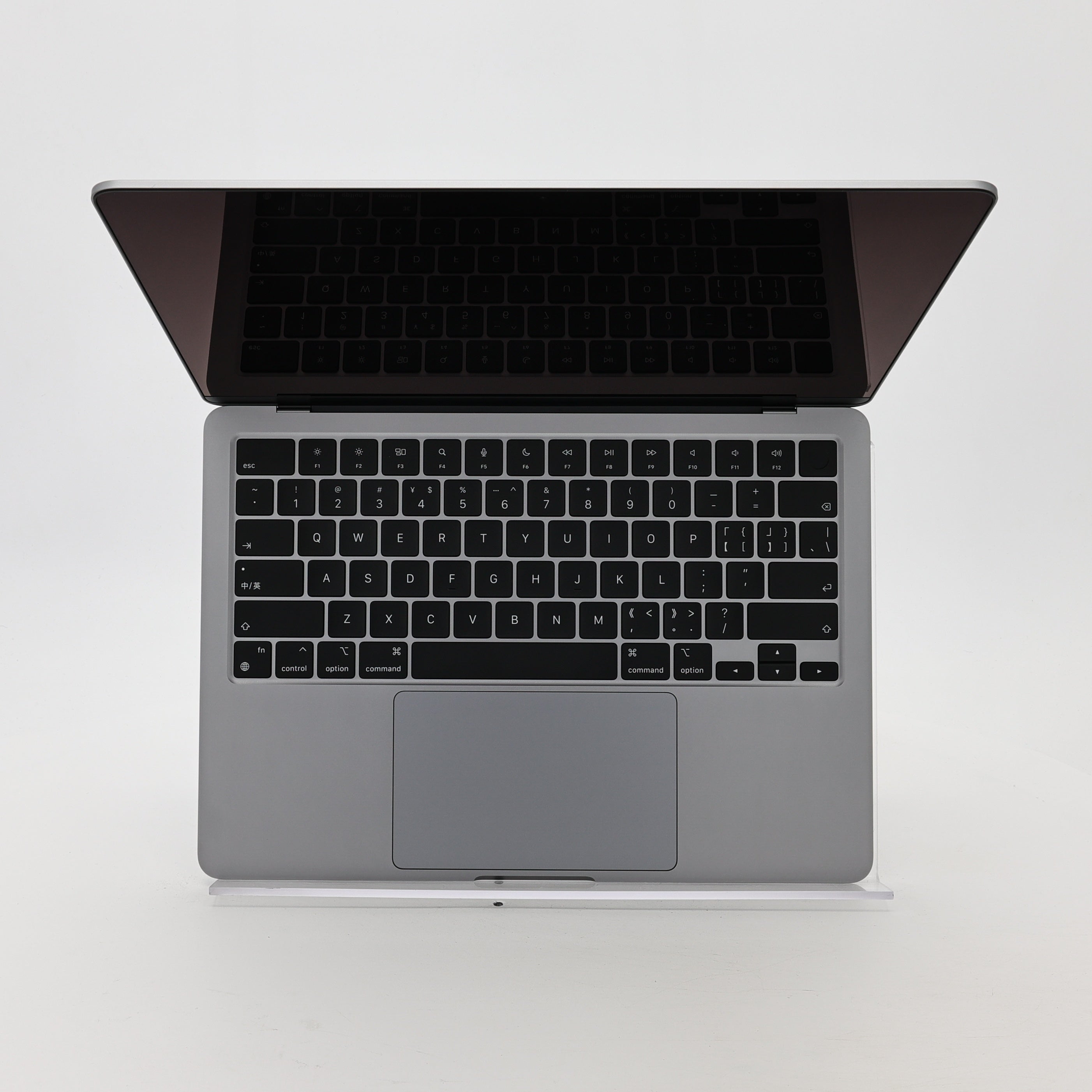95新 Apple MacBook Air 22年 13寸 M2（8+8核） 8G RAM 256G SSD 深空灰色