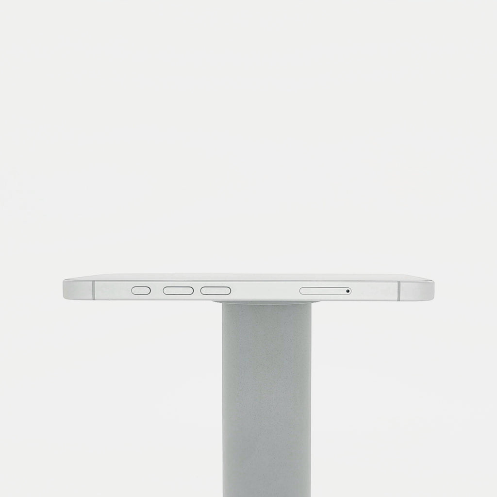 95新 Apple iPhone 16 256G 白色 中國大陸版