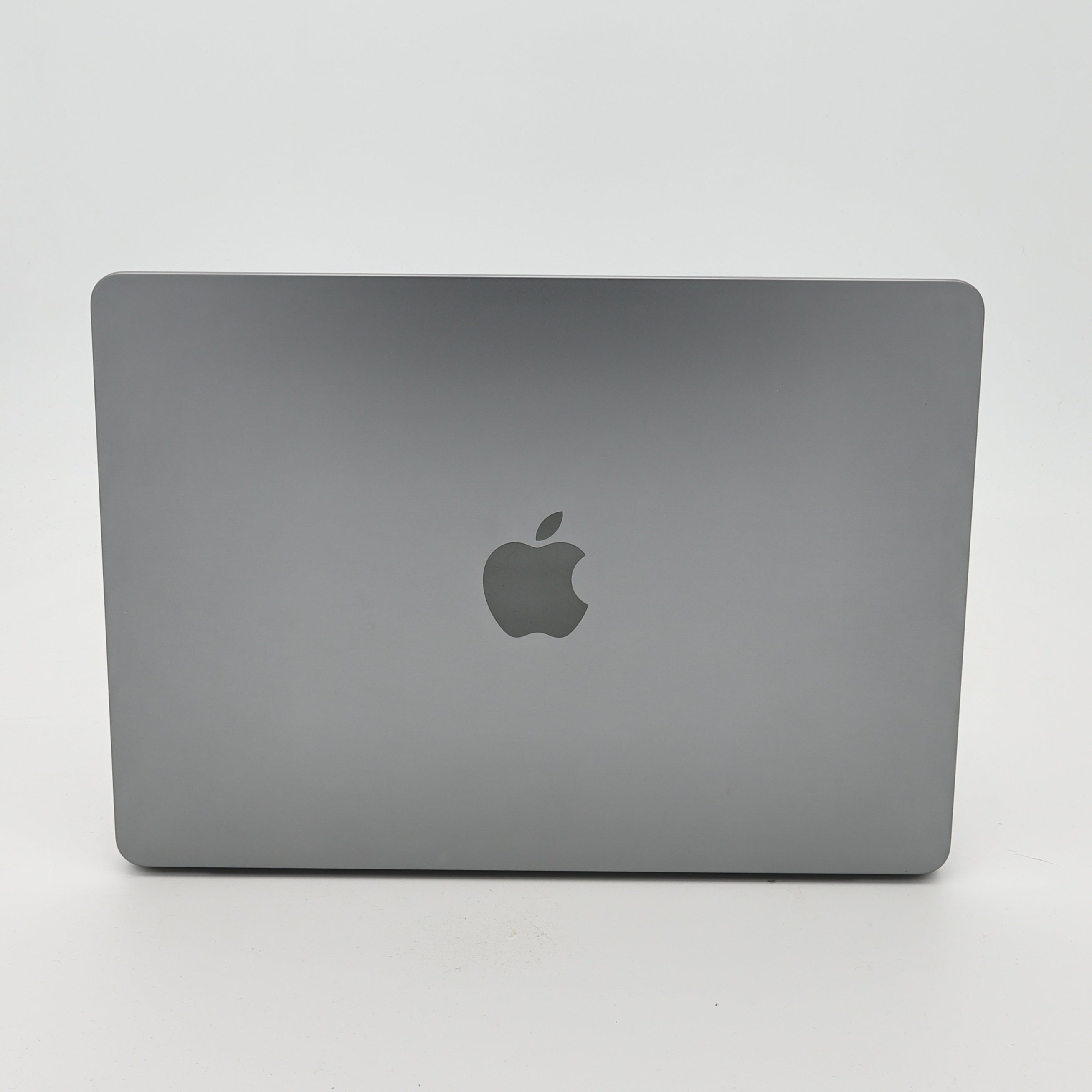 95新 Apple MacBook Air 22年 13寸 M2（8+8核） 8G RAM 256G SSD 深空灰色