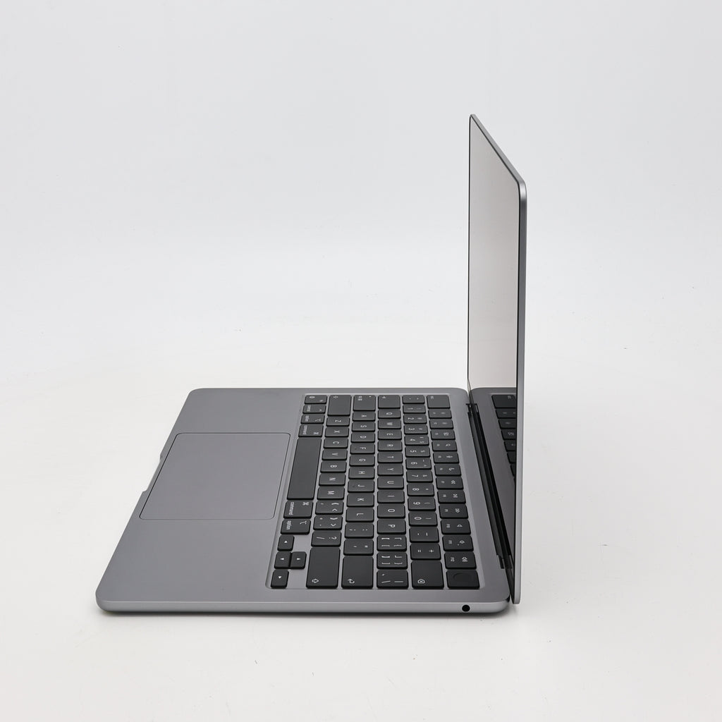95新 Apple MacBook Air 22年 13寸 M2（8+8核） 8G RAM 256G SSD 深空灰色