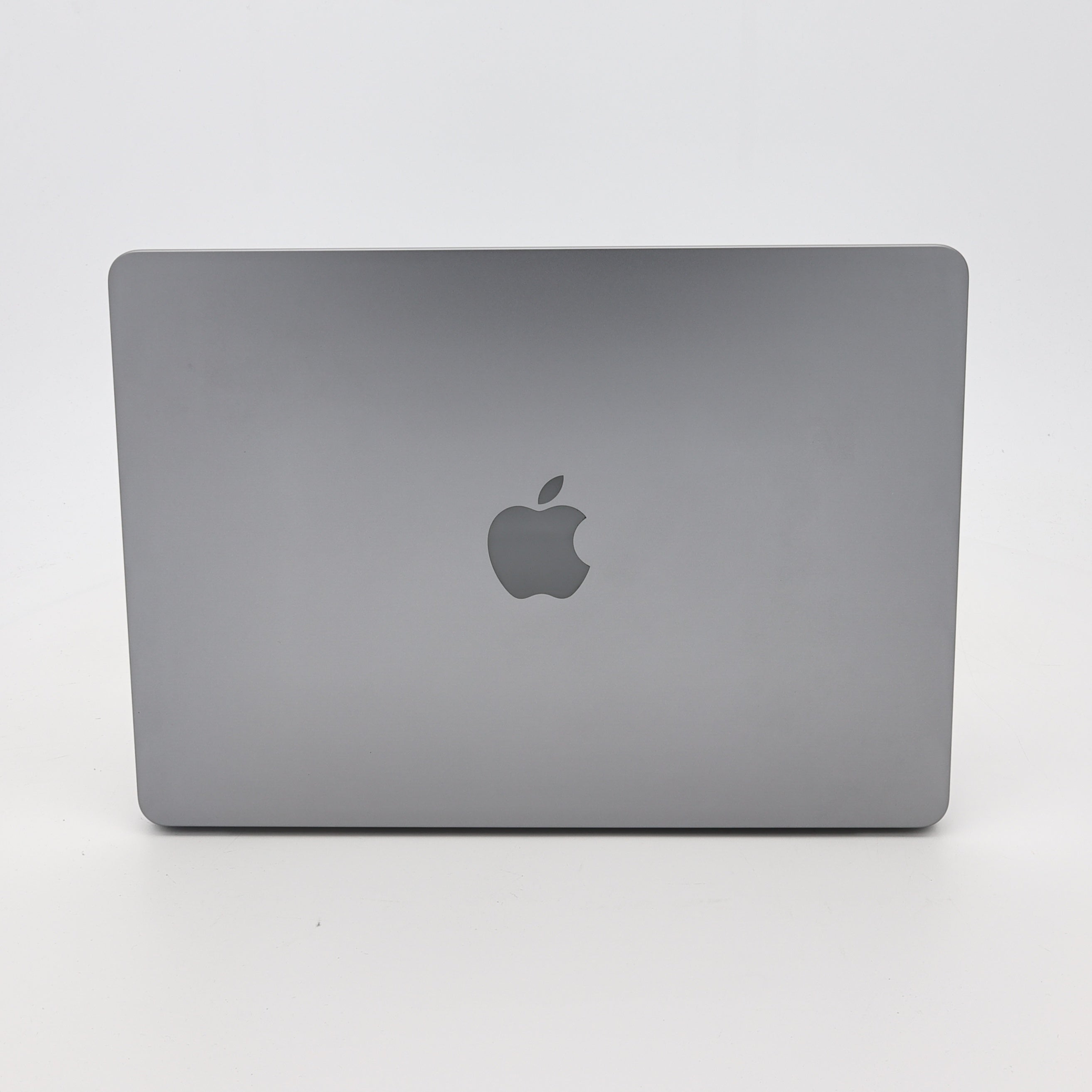 95新 Apple MacBook Air 22年 13寸 M2（8+8核） 8G RAM 256G SSD 深空灰色