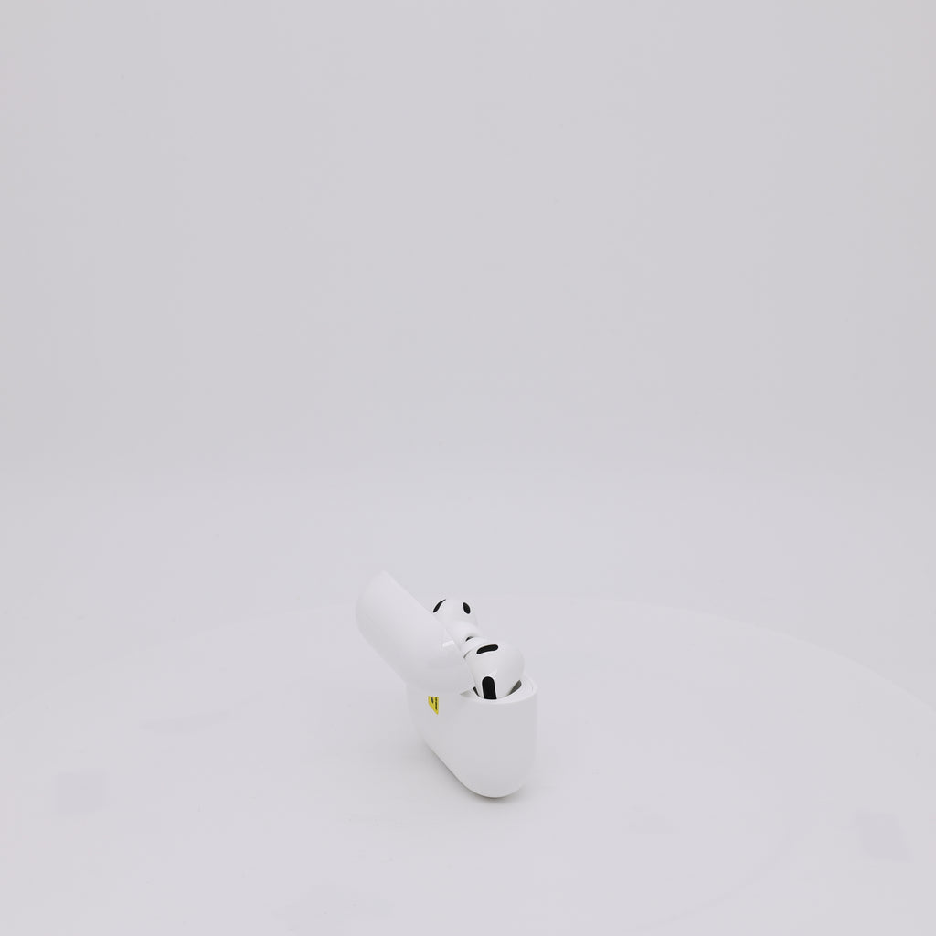 99新 Apple AirPods Pro 3 白色