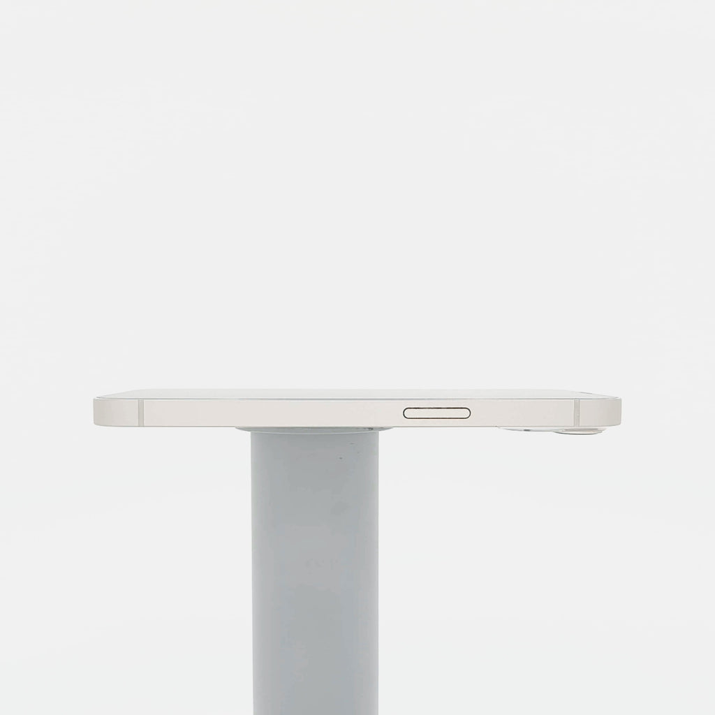 95新 Apple iPhone 13 128G 星光色 中國大陸版