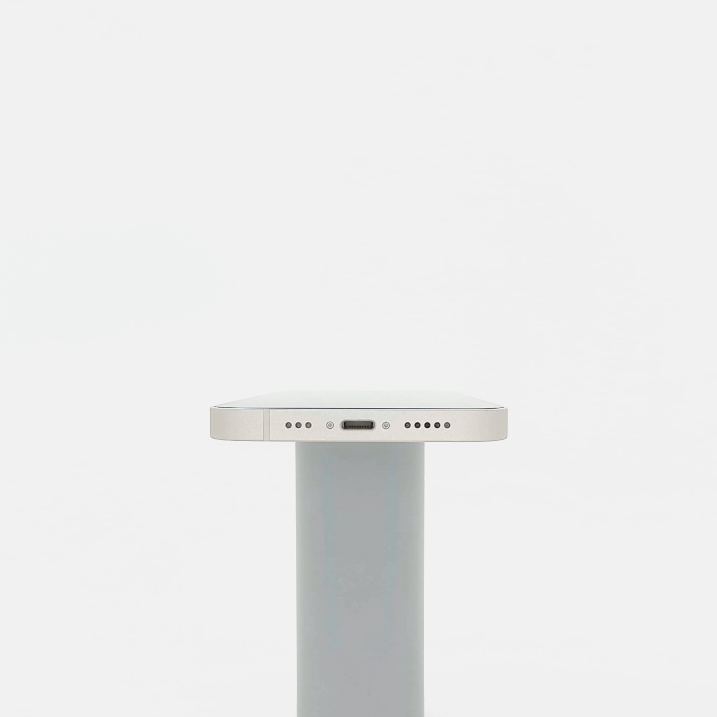 95新 Apple iPhone 13 128G 星光色 中國大陸版