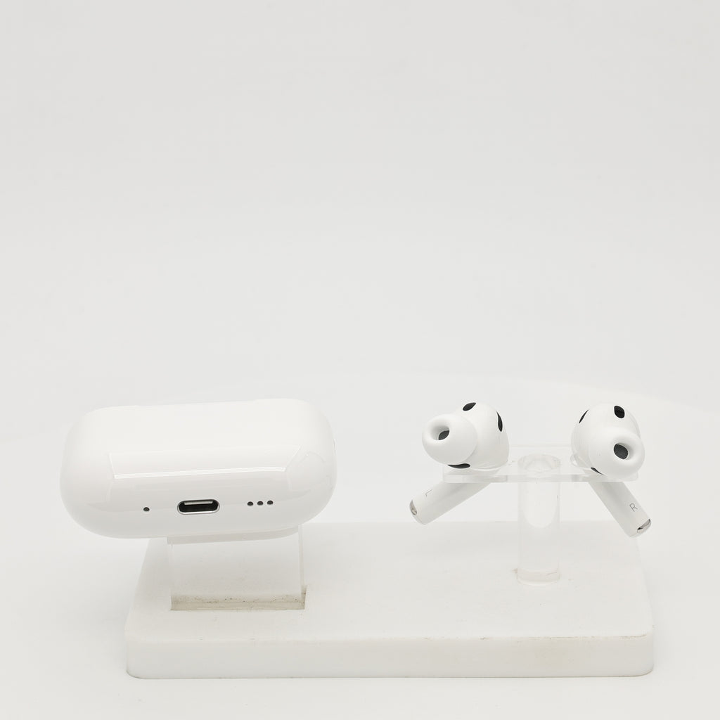 99新 Apple AirPods Pro 3 白色