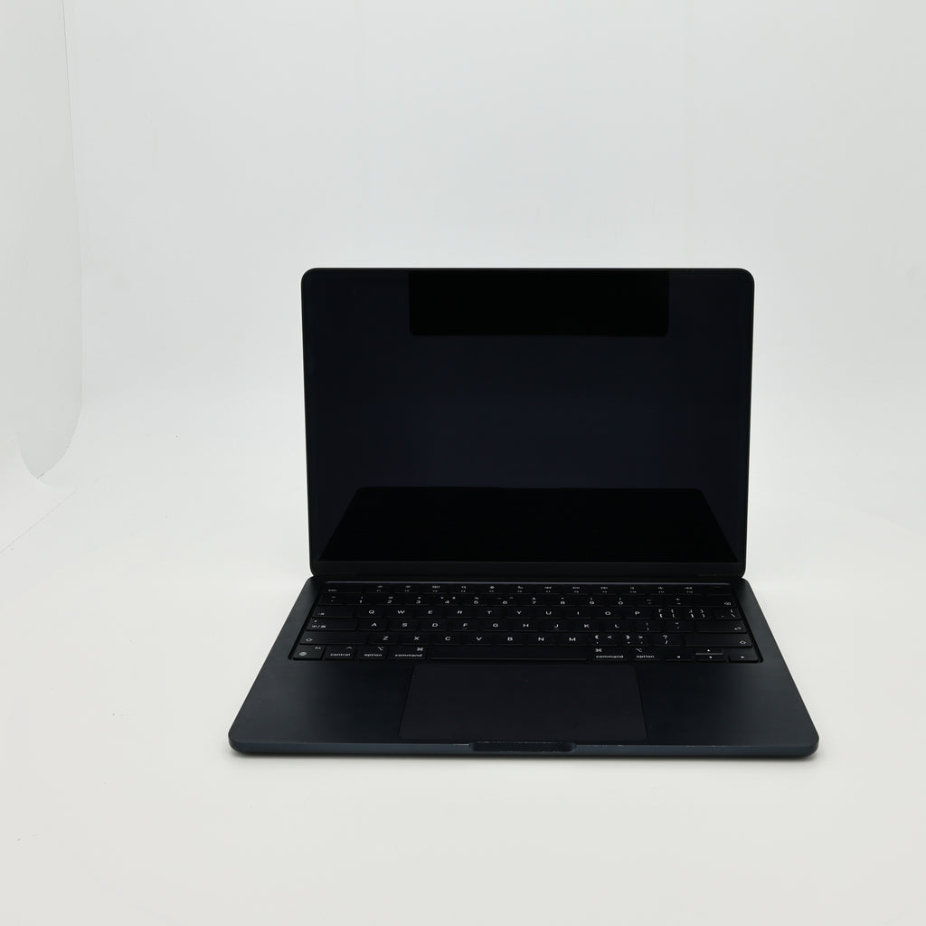 95新 Apple MacBook Air 22年 13寸 M2（8+8核） 8G RAM 256G SSD 午夜色