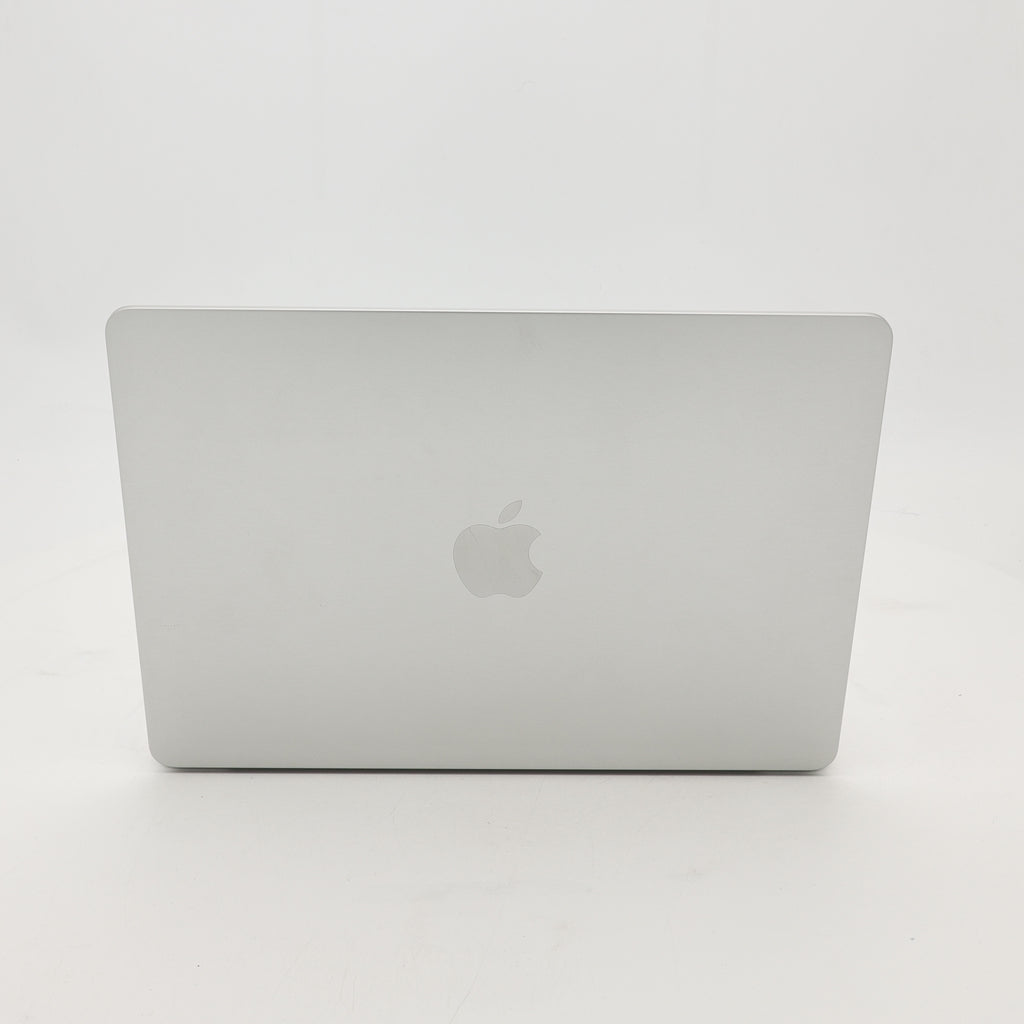 99新 Apple MacBook Air 22年 13寸 M2（8+8核） 8G RAM 256G SSD 銀色