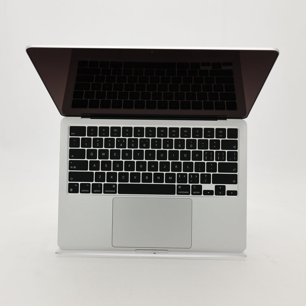 99新 Apple MacBook Air 22年 13寸 M2（8+8核） 8G RAM 256G SSD 銀色