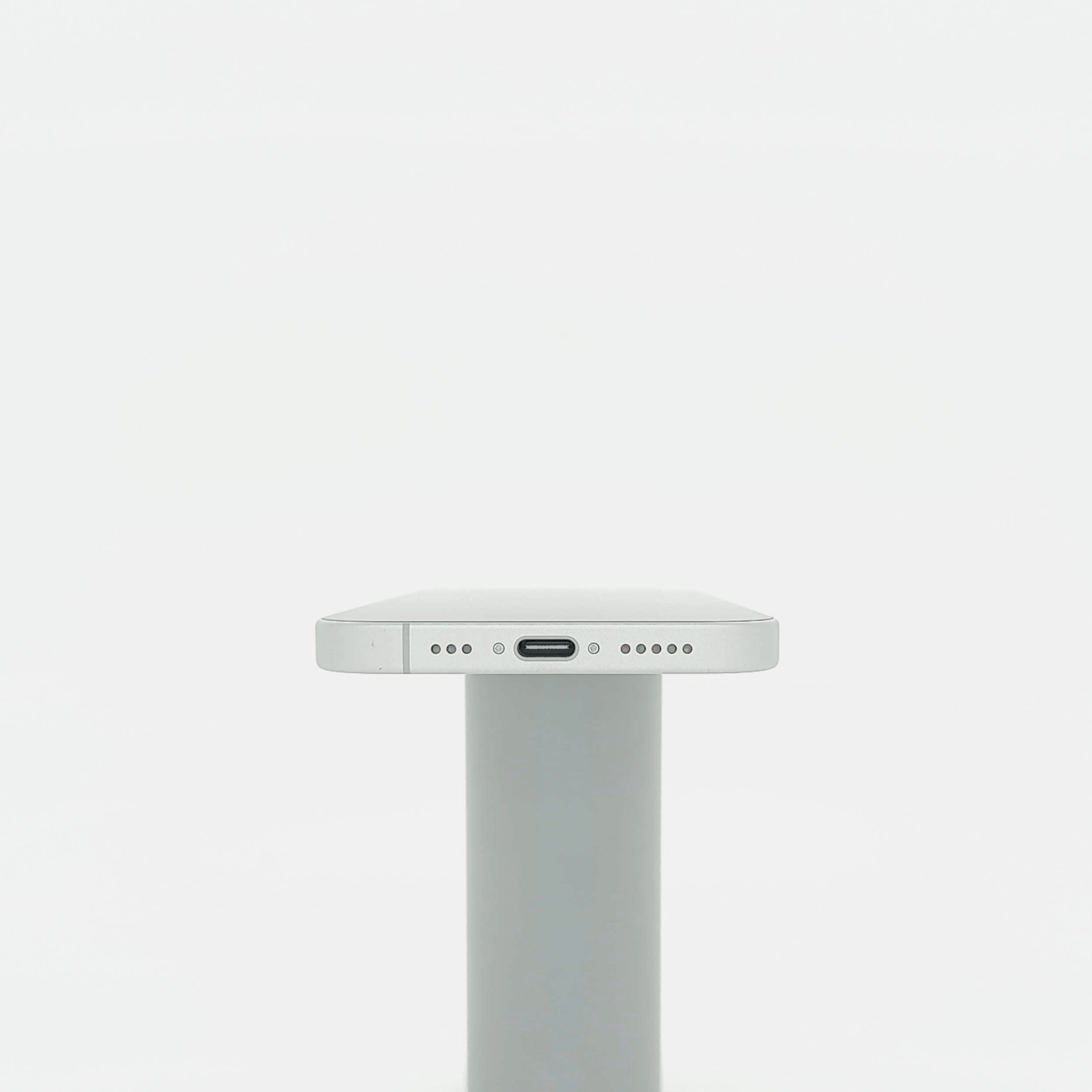 99新 Apple iPhone 16 128G 白色 中國大陸版