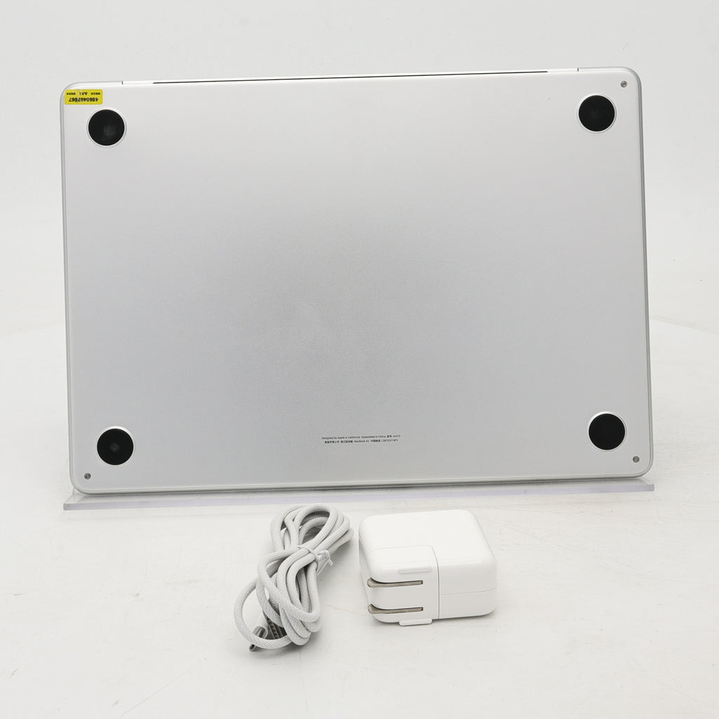95新 Apple MacBook Air 24年 13寸 M3（8+8核） 8G RAM 256G SSD 銀色