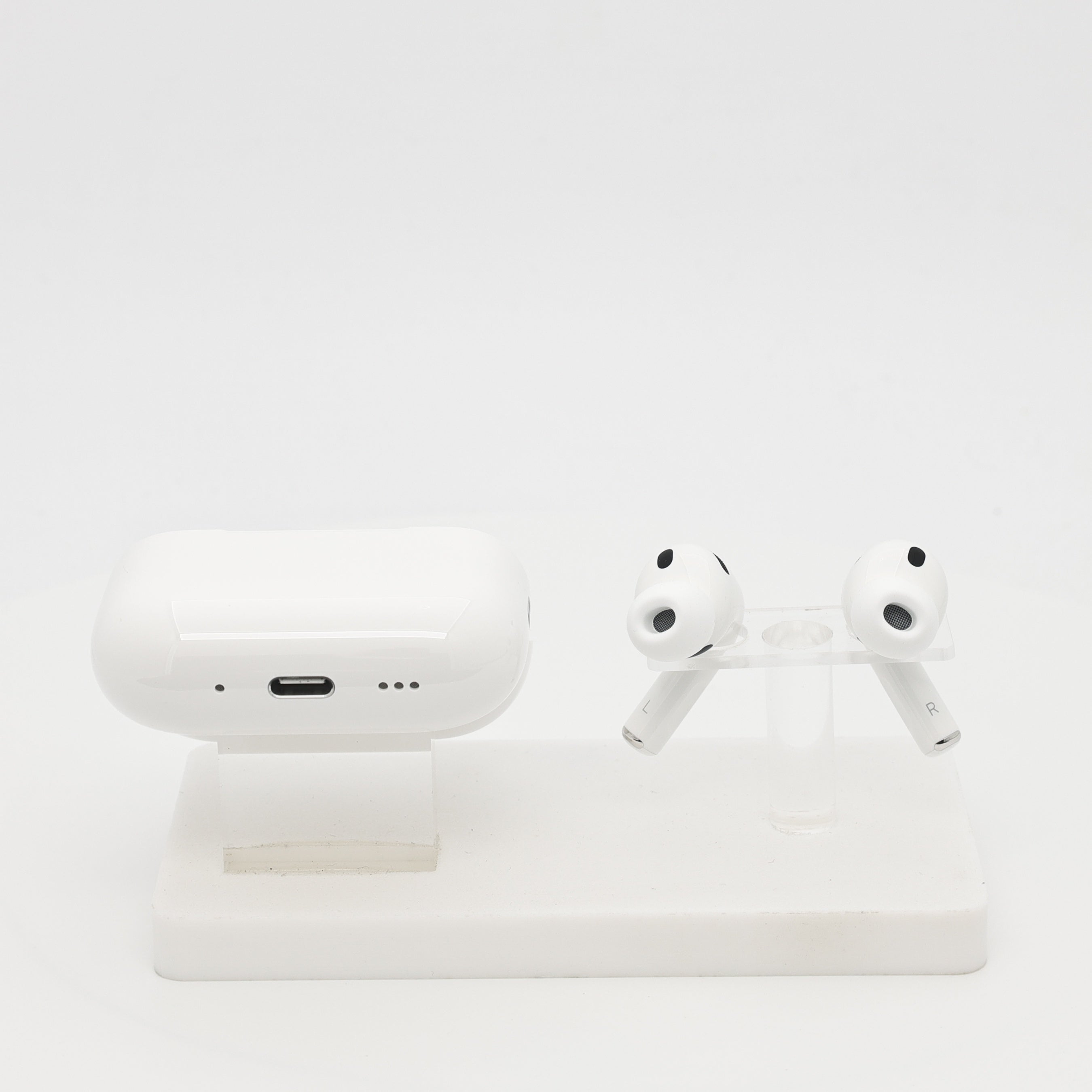 99新 Apple AirPods Pro 3 白色