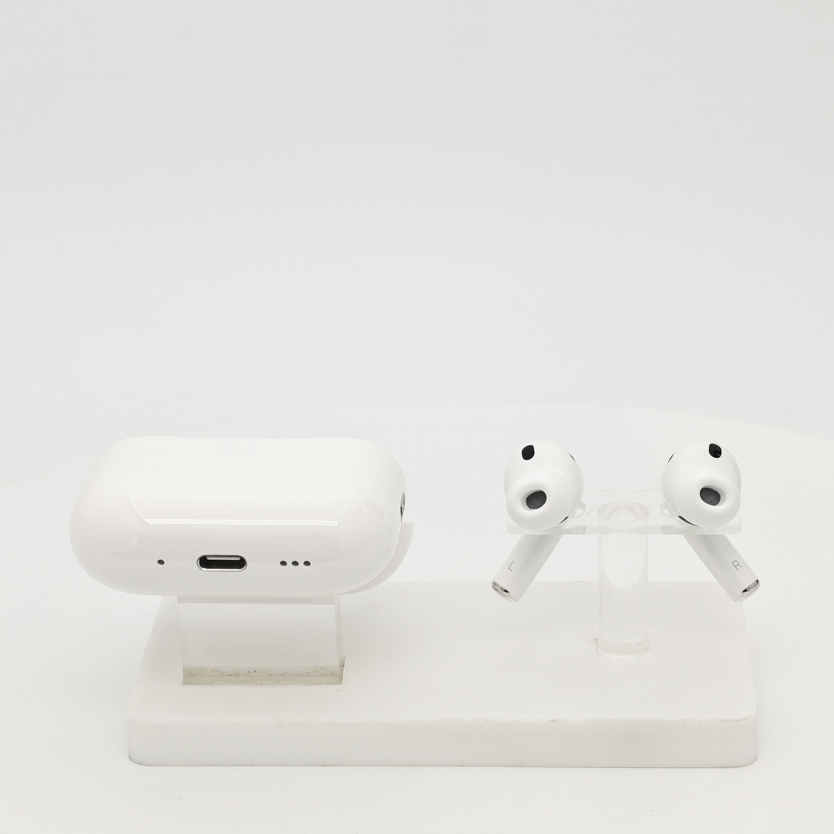 99新 Apple AirPods Pro 3 白色