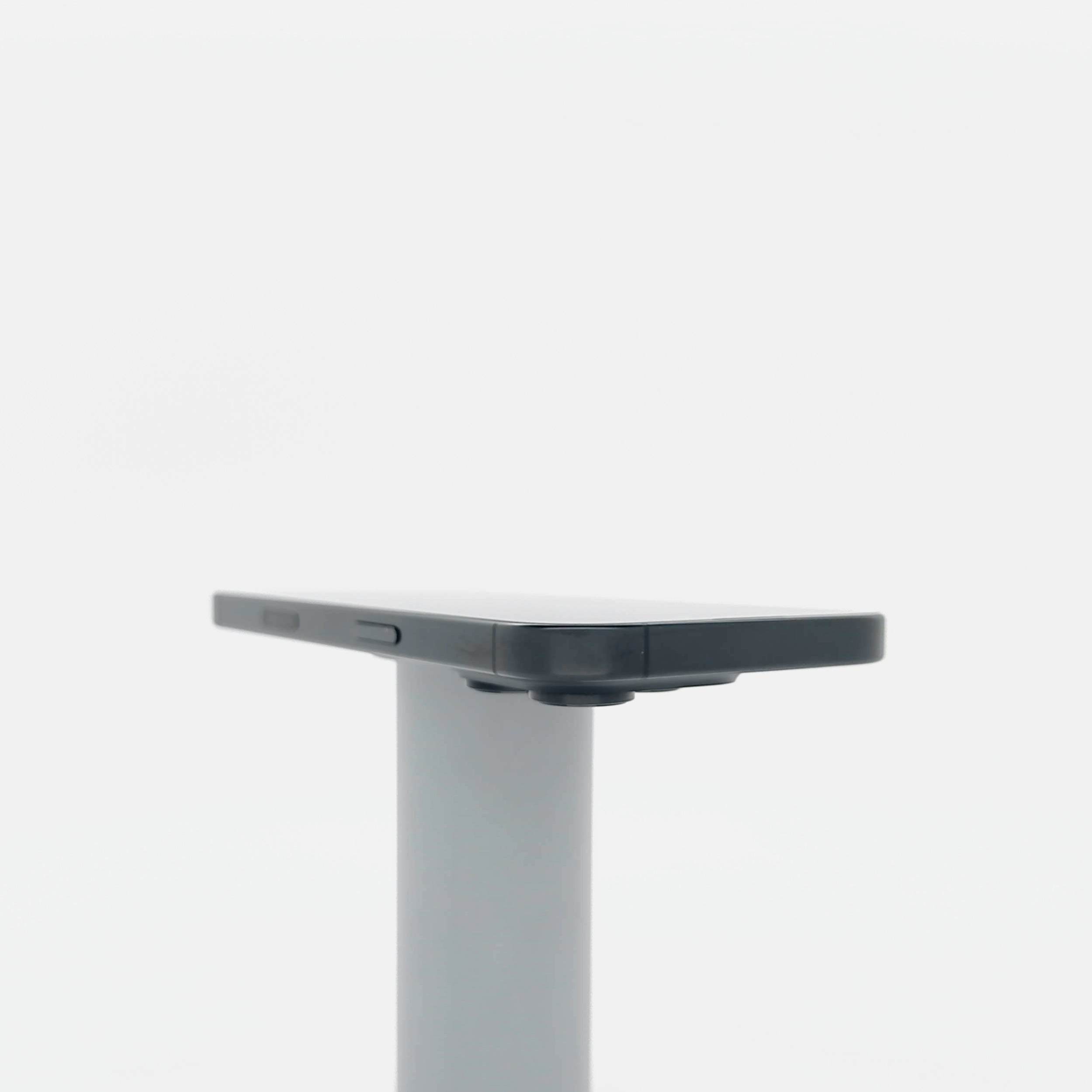 95新 Apple iPhone 16 Pro 128G 黑色鈦金屬 中國大陸版