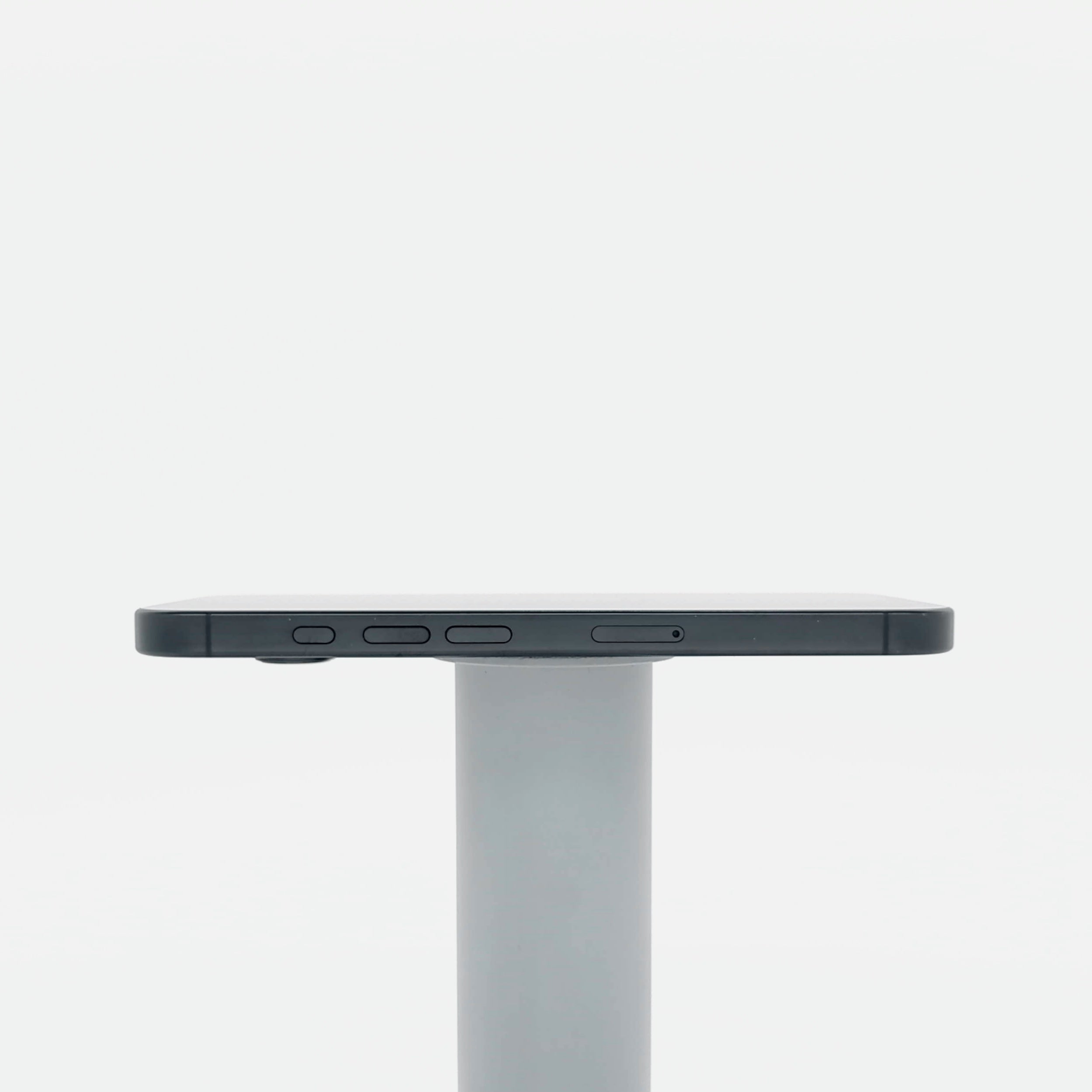 95新 Apple iPhone 16 Pro 128G 黑色鈦金屬 中國大陸版