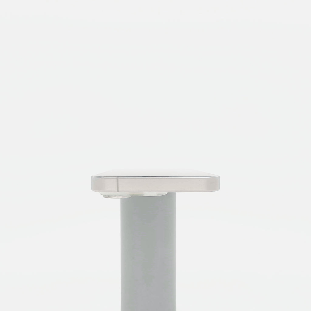 95新 Apple iPhone 15 Pro 128G 白色鈦金屬 中國大陸版